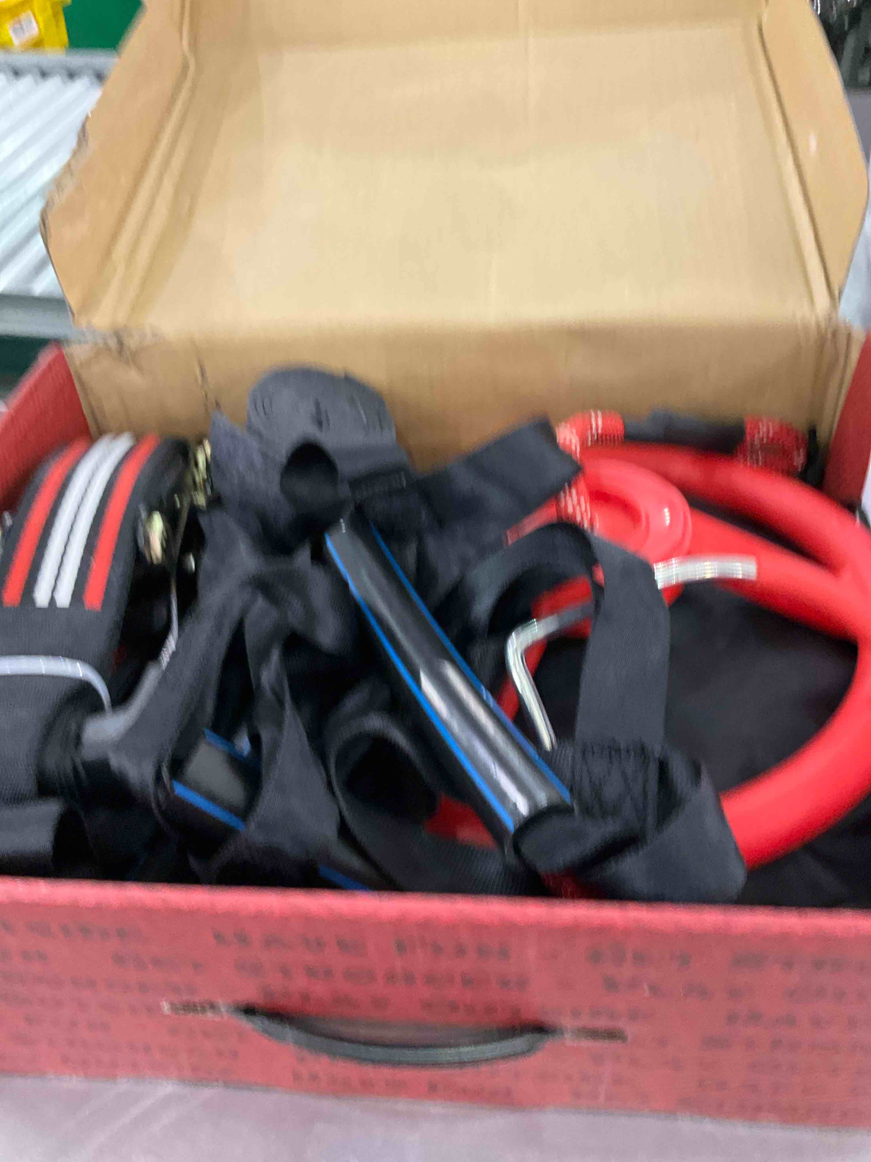 https://s3.amazonaws.com/lotting-images-prod/BargainHunt/EXS01338518_1713199538278.jpeg