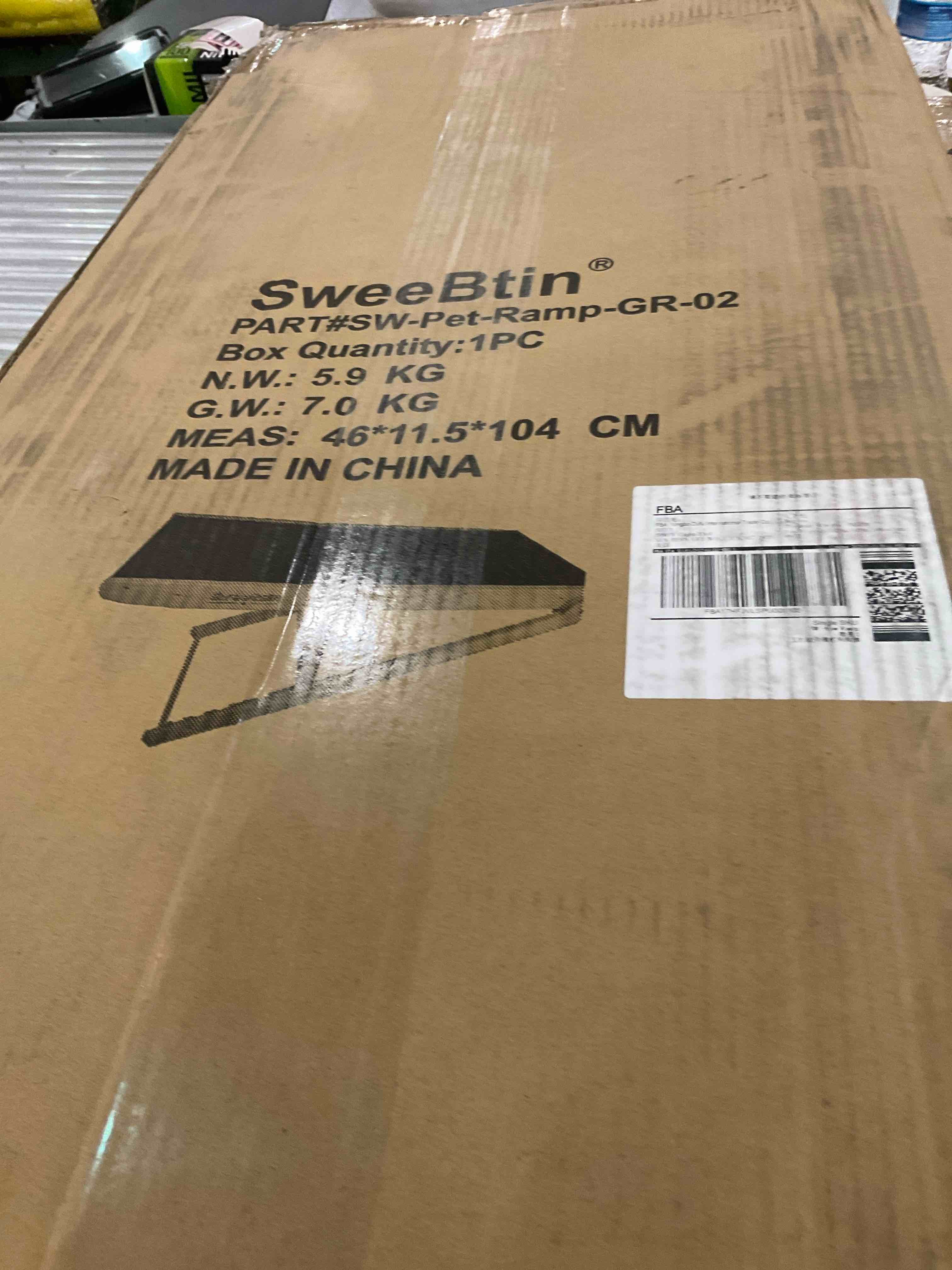 https://s3.amazonaws.com/lotting-images-prod/BargainHunt/EXS01338812_1713450615087.jpeg