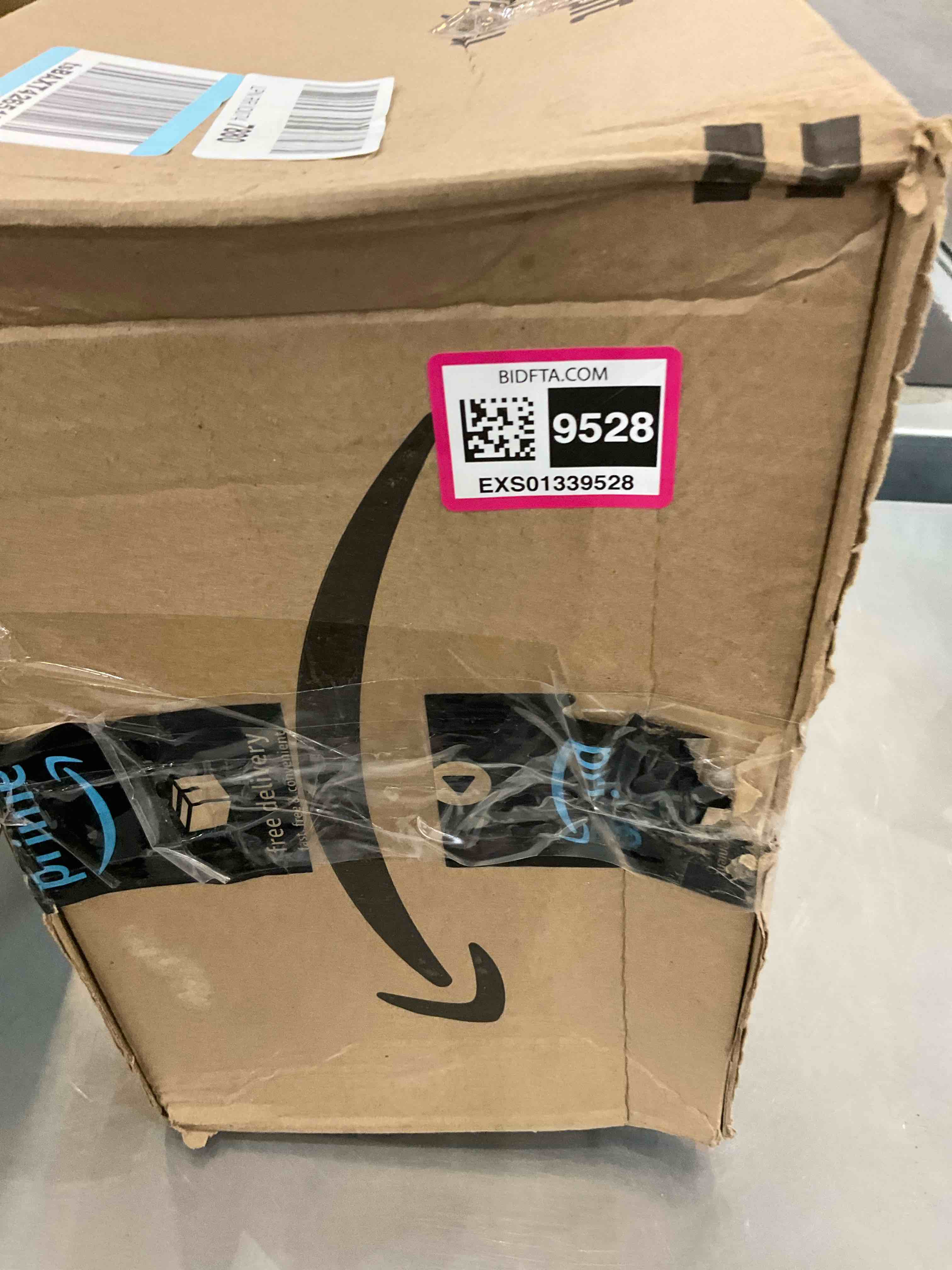 https://s3.amazonaws.com/lotting-images-prod/BargainHunt/EXS01339528_1713807702012.jpeg