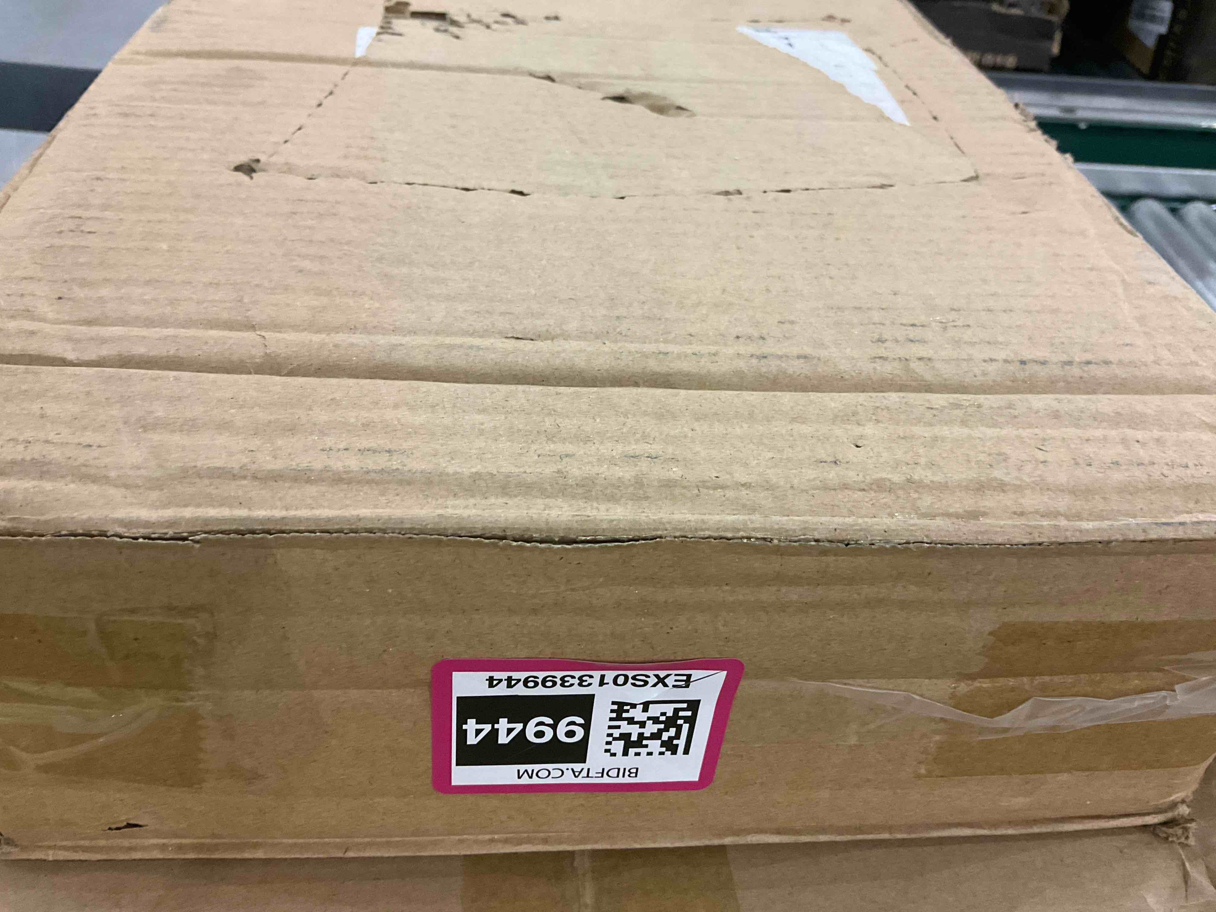 https://s3.amazonaws.com/lotting-images-prod/BargainHunt/EXS01339944_1714478121236.jpeg