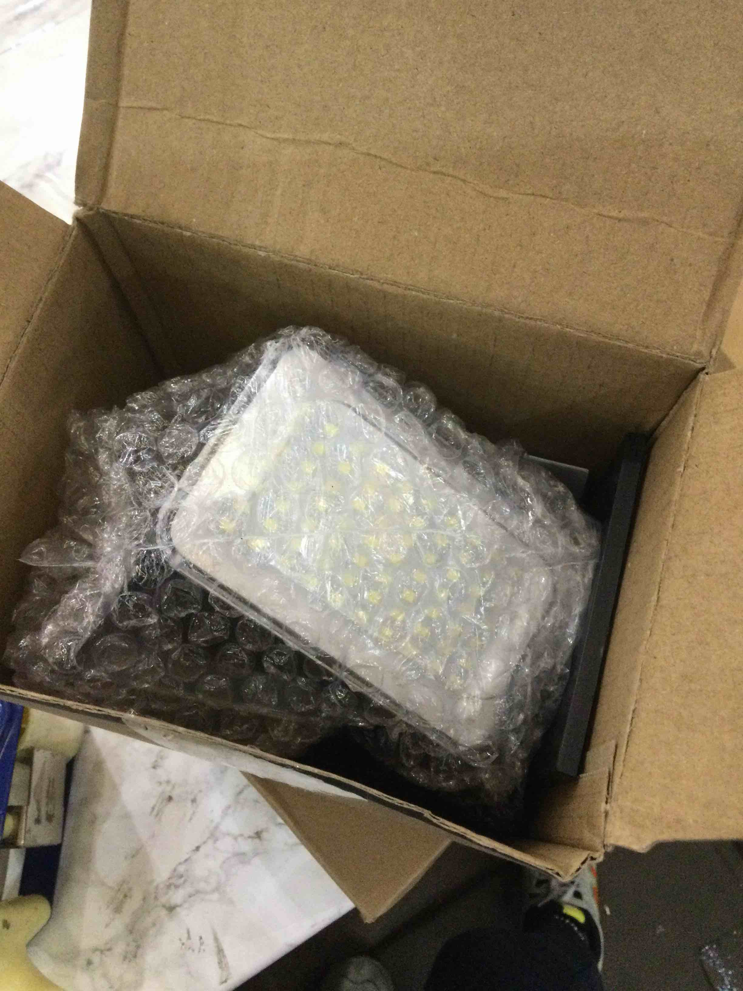 https://s3.amazonaws.com/lotting-images-prod/BargainHunt/EXS01340048_1711638456352.jpeg