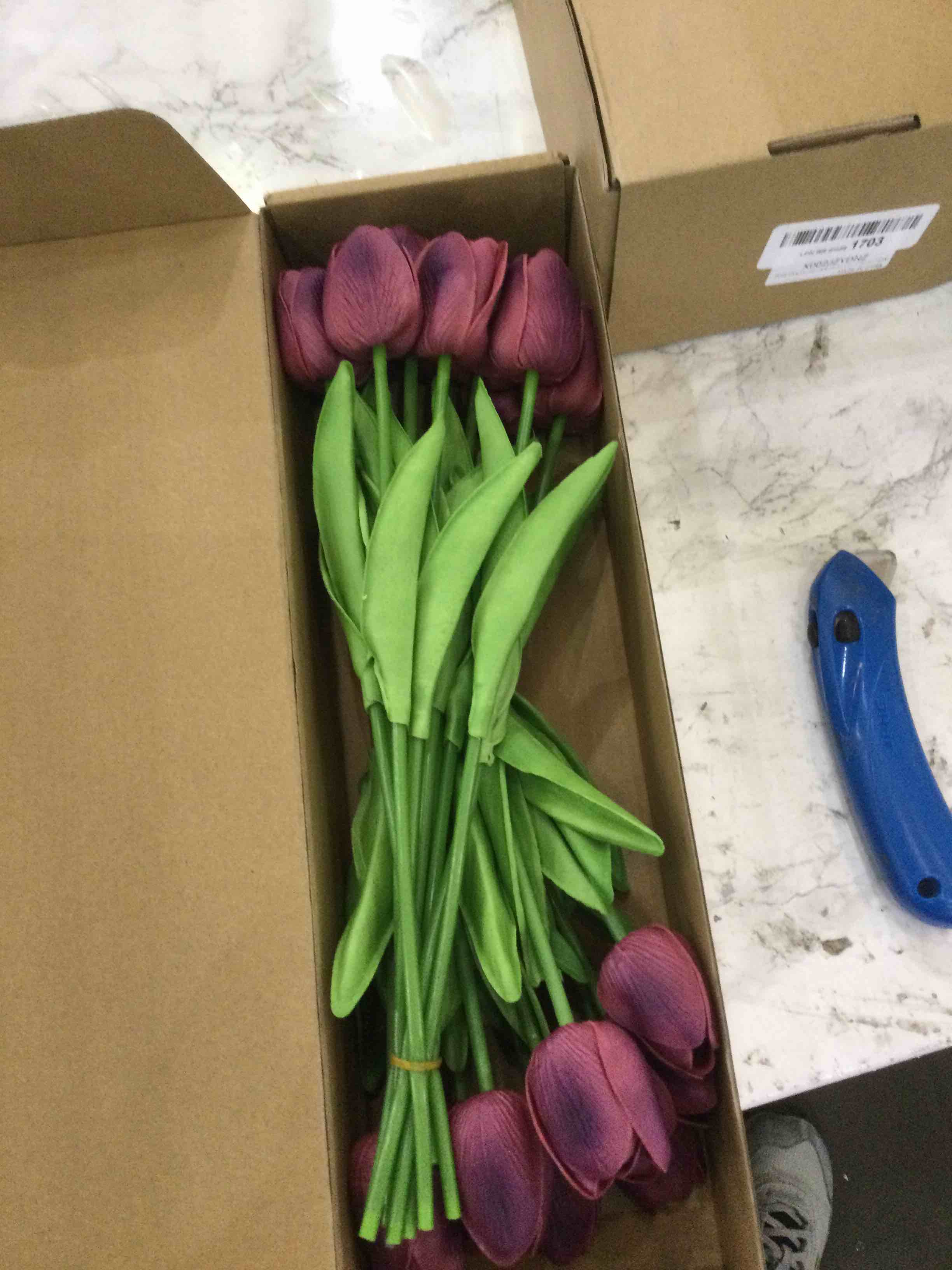 https://s3.amazonaws.com/lotting-images-prod/BargainHunt/EXS01340059_1711639204664.jpeg