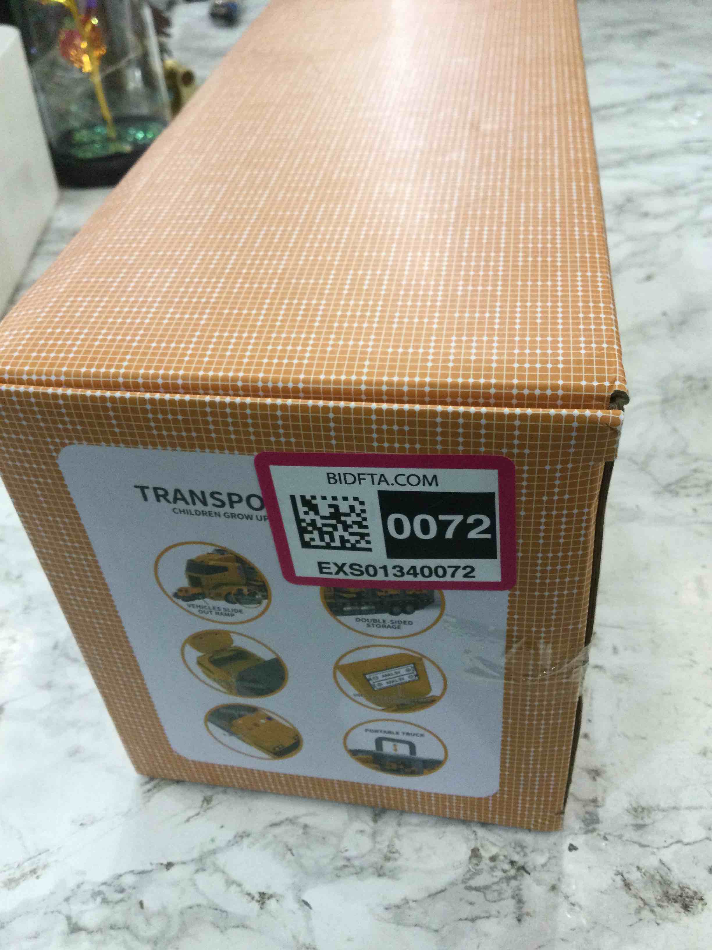 https://s3.amazonaws.com/lotting-images-prod/BargainHunt/EXS01340072_1711640031086.jpeg