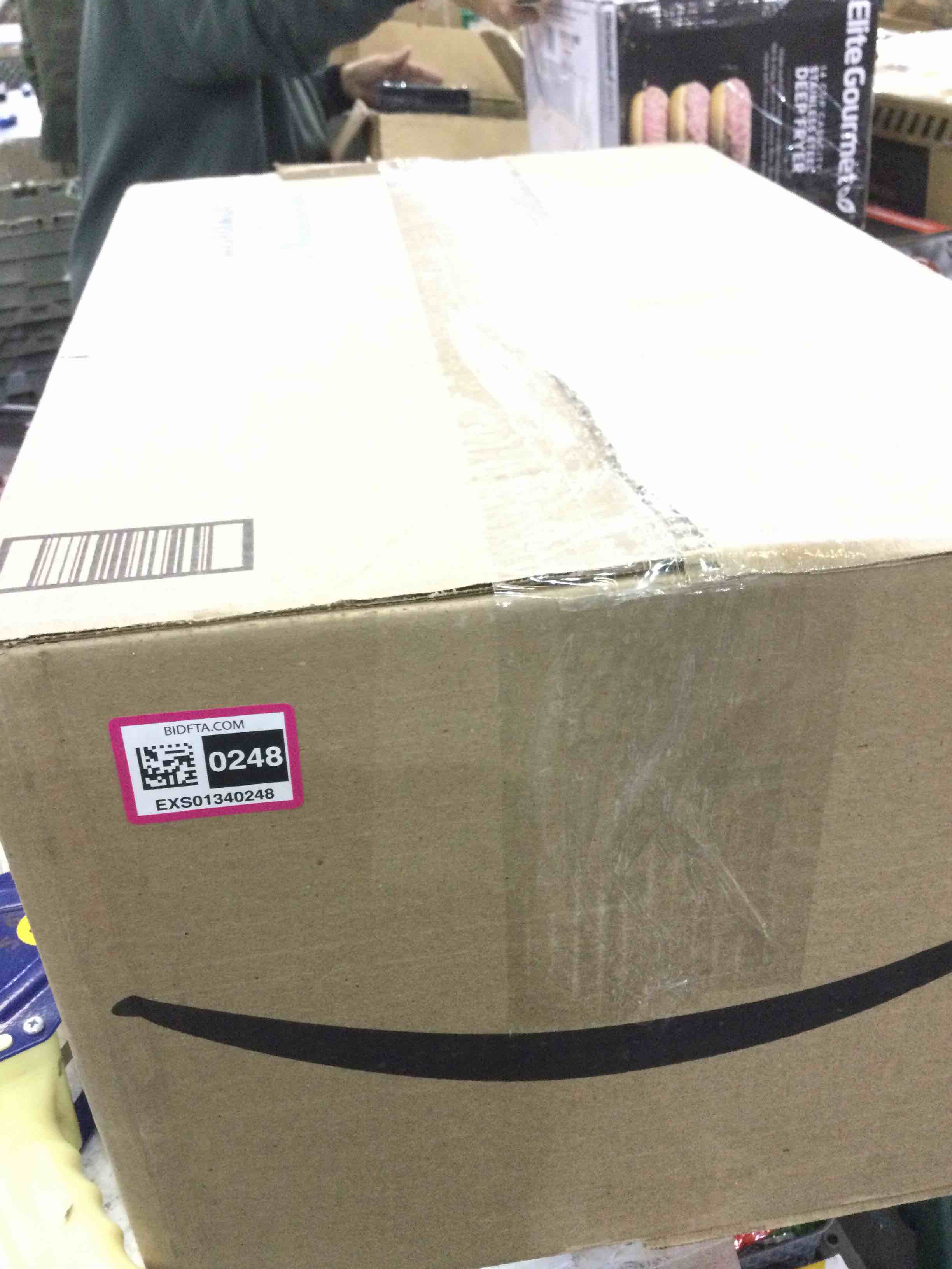 https://s3.amazonaws.com/lotting-images-prod/BargainHunt/EXS01340248_1711720070356.jpeg