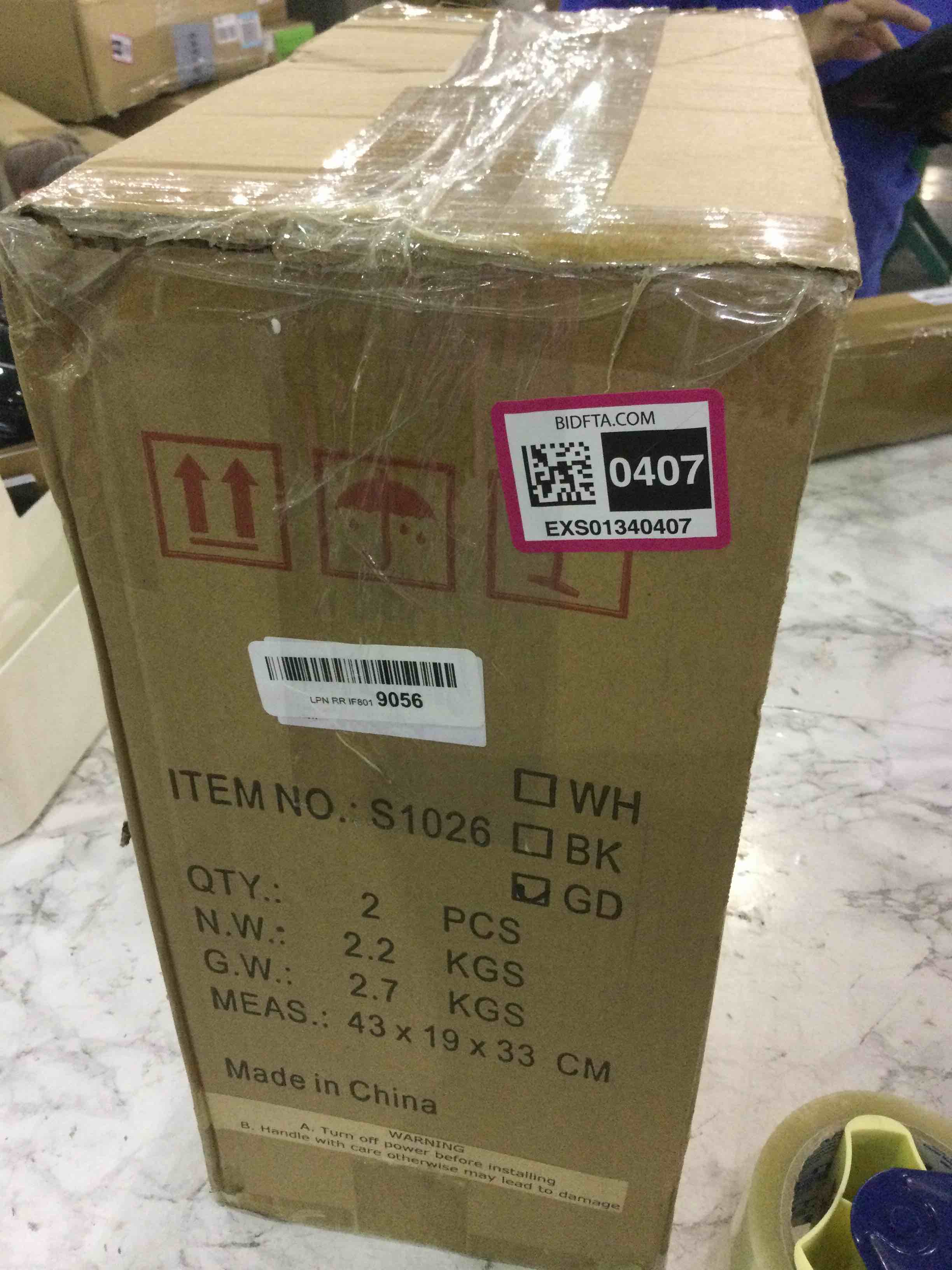 https://s3.amazonaws.com/lotting-images-prod/BargainHunt/EXS01340407_1711973618353.jpeg