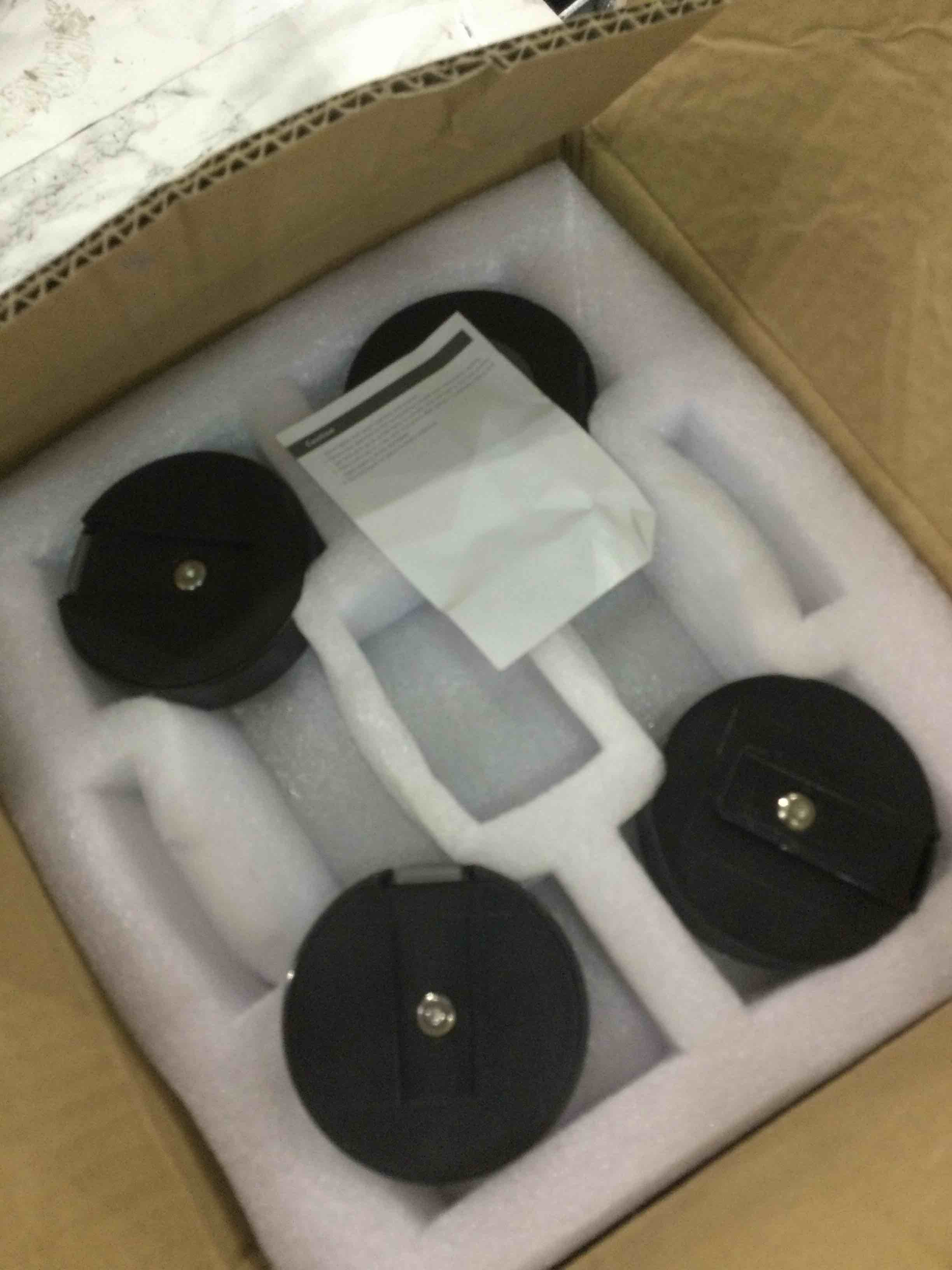 https://s3.amazonaws.com/lotting-images-prod/BargainHunt/EXS01340445_1712057854884.jpeg