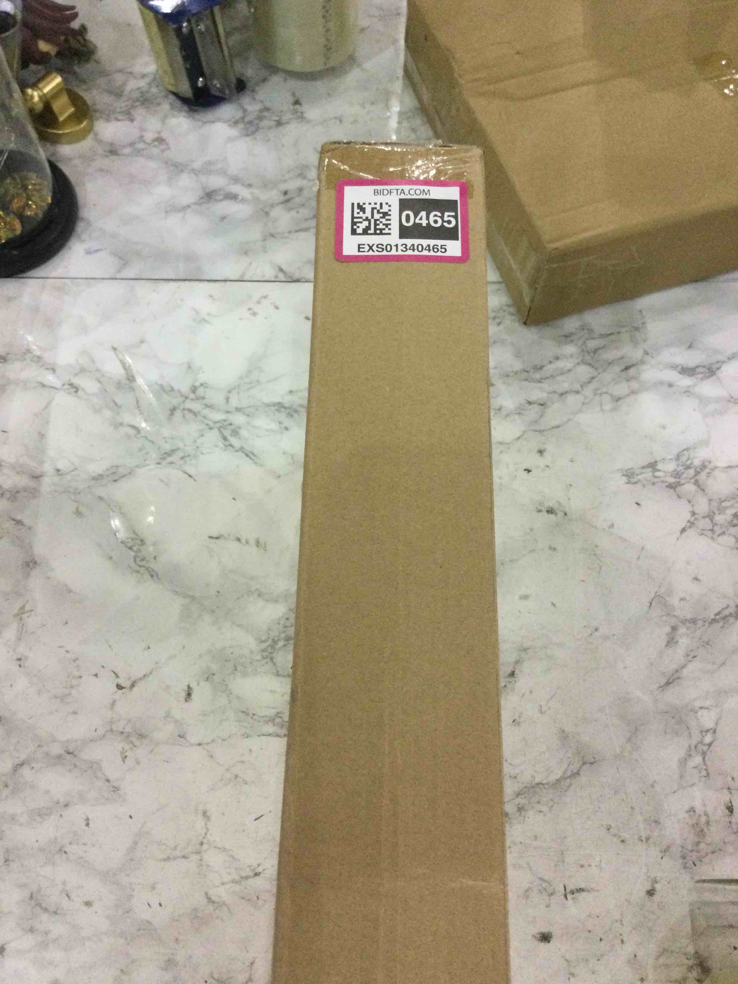 https://s3.amazonaws.com/lotting-images-prod/BargainHunt/EXS01340465_1712059869237.jpeg
