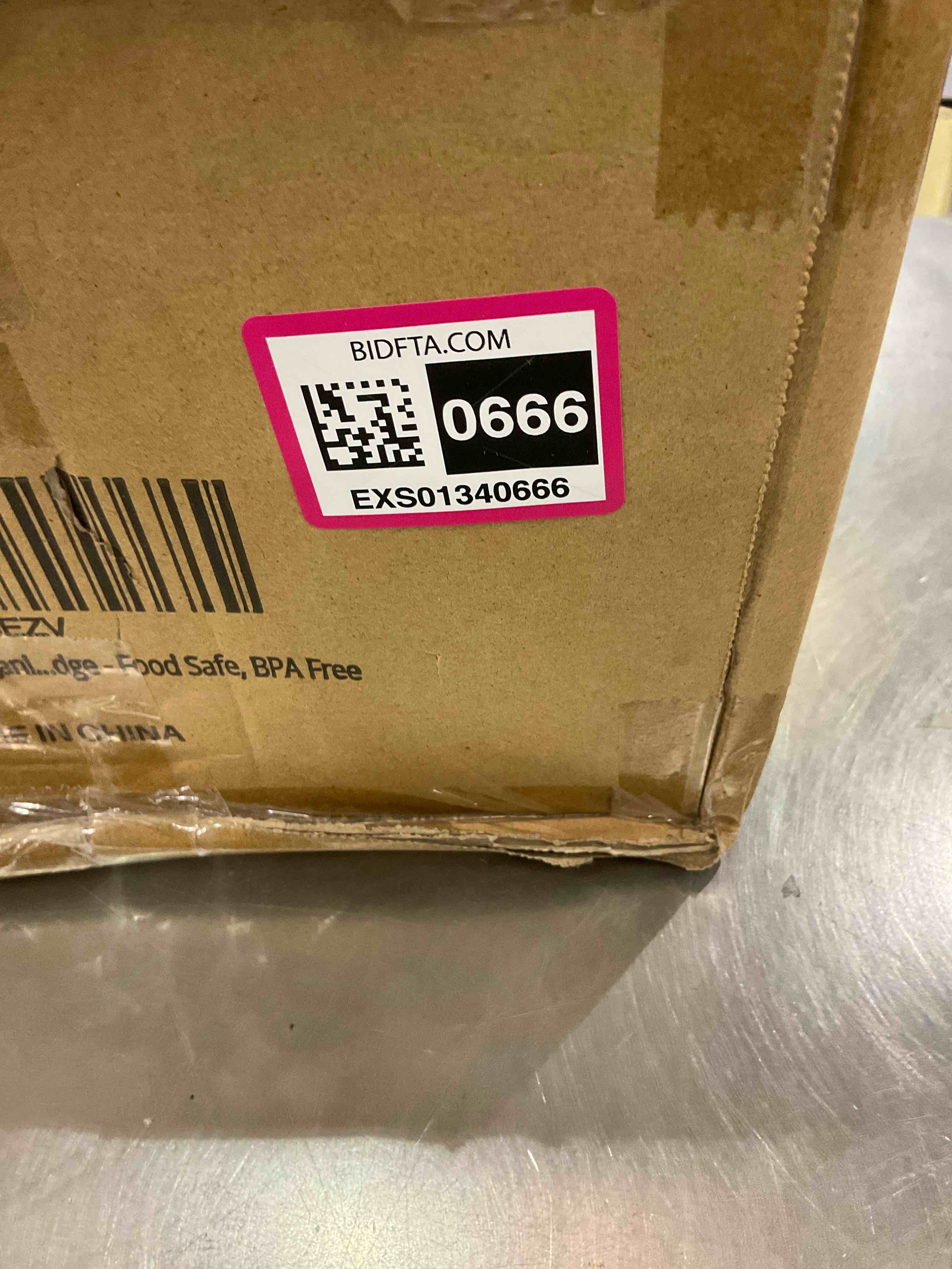 https://s3.amazonaws.com/lotting-images-prod/BargainHunt/EXS01340666_1711724579449.jpeg