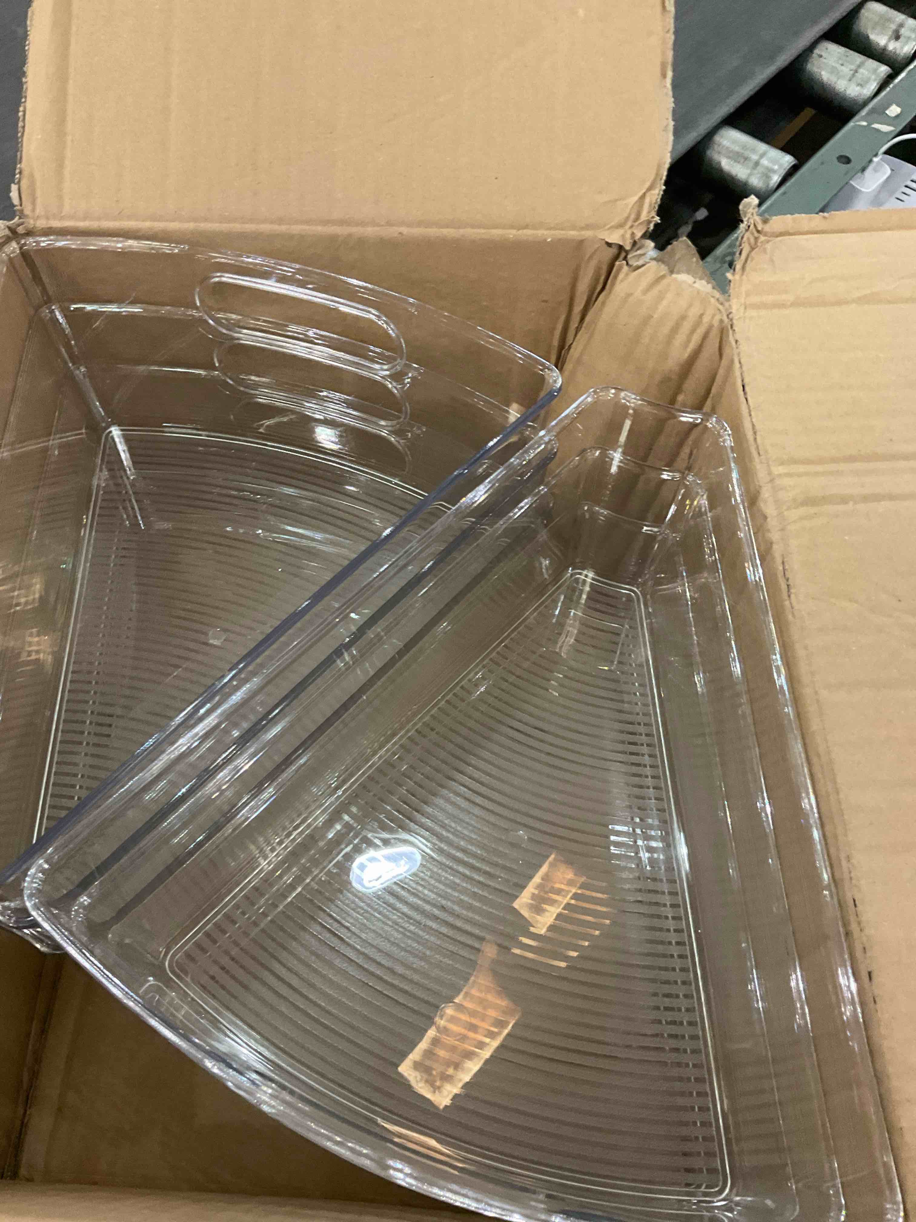 https://s3.amazonaws.com/lotting-images-prod/BargainHunt/EXS01340666_1711724598957.jpeg