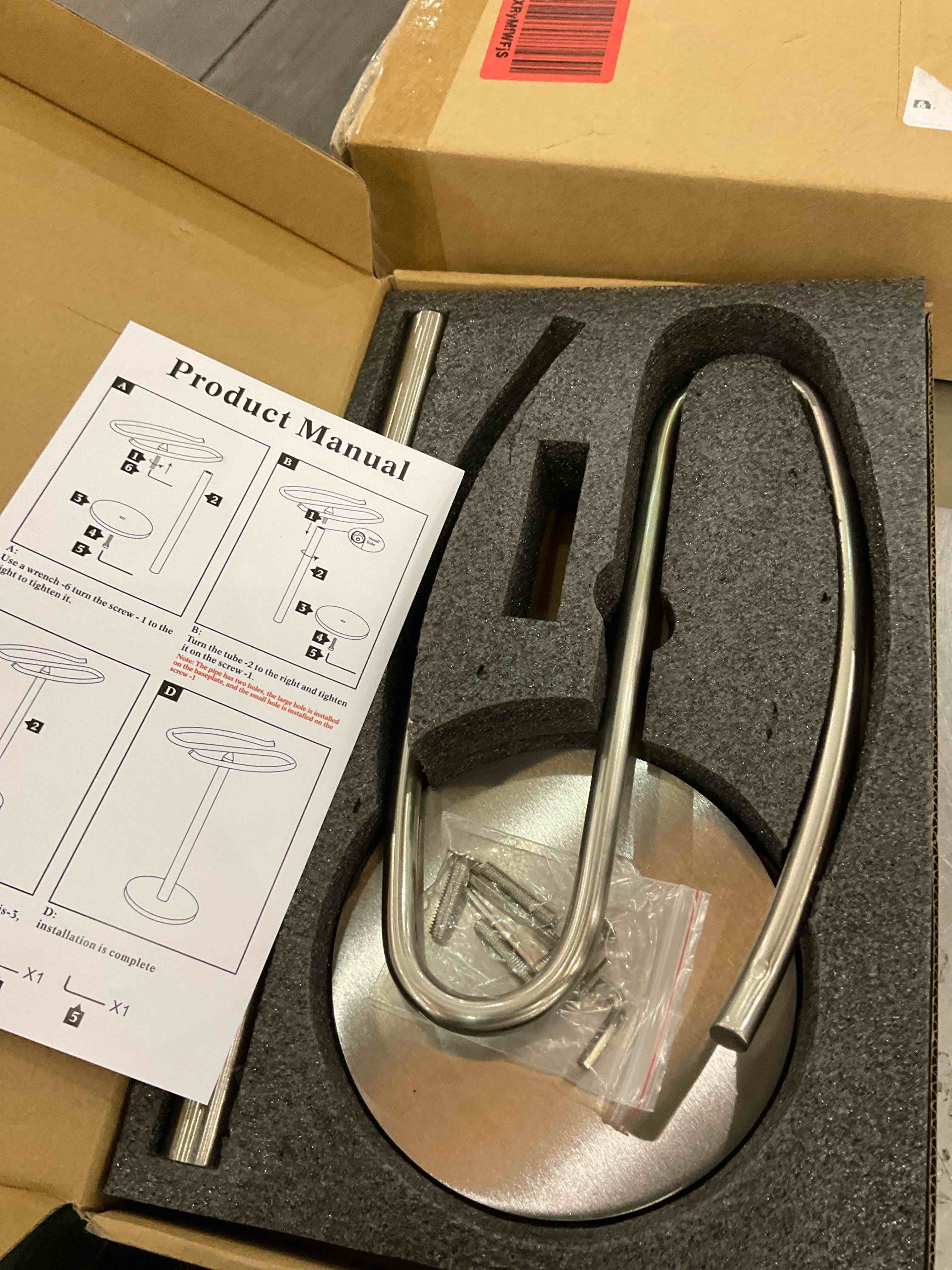 https://s3.amazonaws.com/lotting-images-prod/BargainHunt/EXS01340668_1711724198575.jpeg