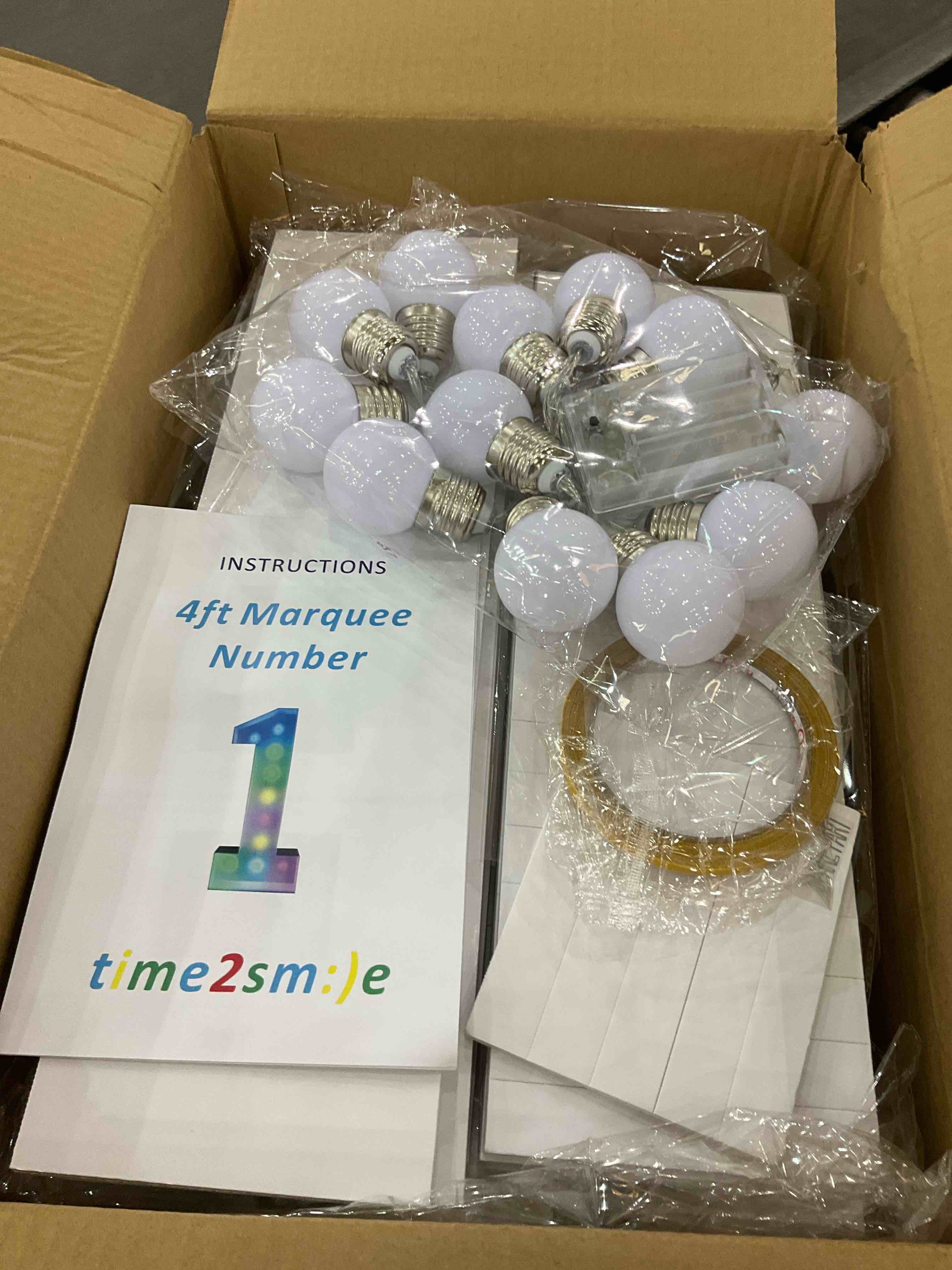 https://s3.amazonaws.com/lotting-images-prod/BargainHunt/EXS01340794_1711983379541.jpeg