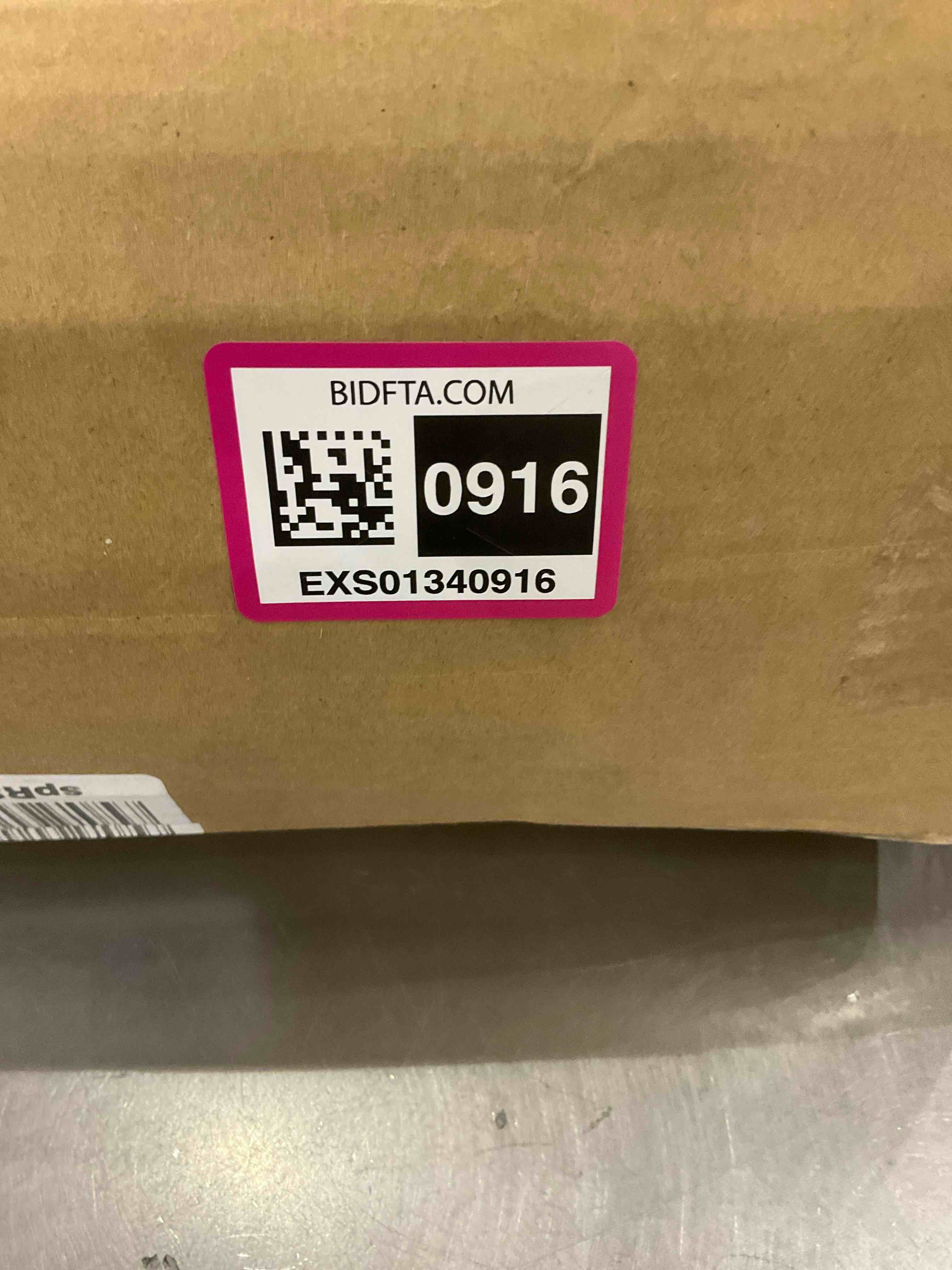 https://s3.amazonaws.com/lotting-images-prod/BargainHunt/EXS01340916_1712062352976.jpeg