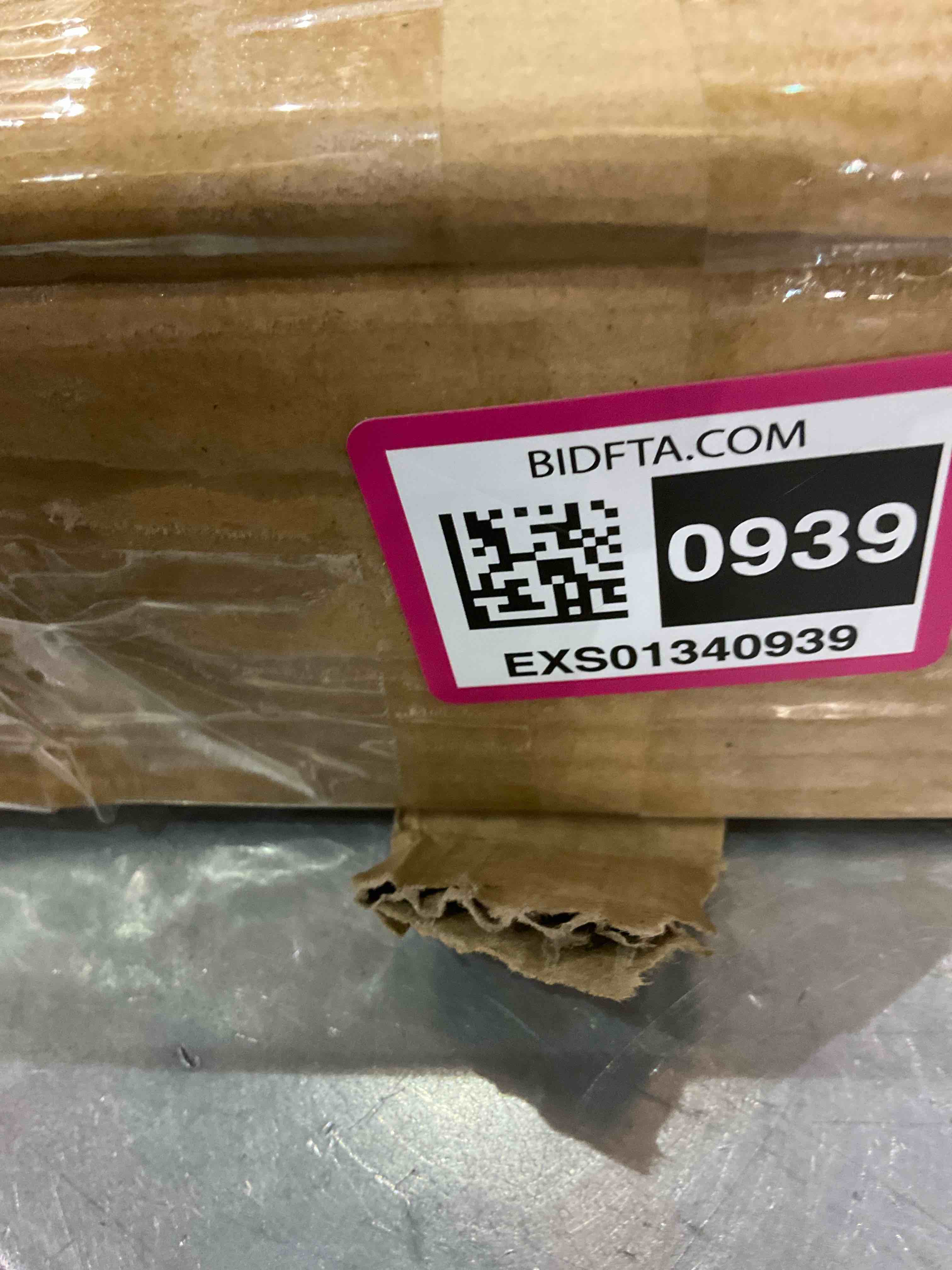 https://s3.amazonaws.com/lotting-images-prod/BargainHunt/EXS01340939_1712067260878.jpeg
