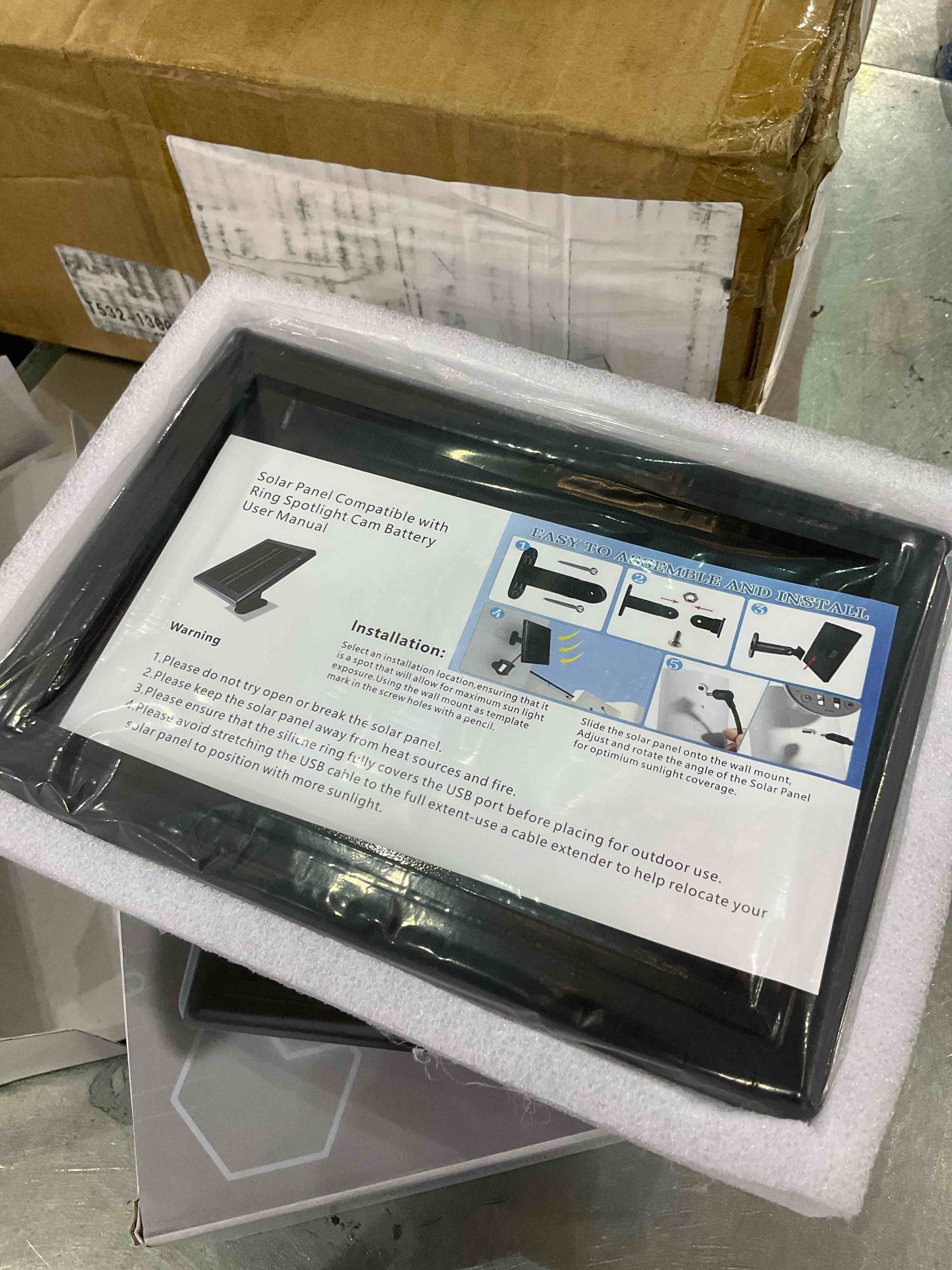 https://s3.amazonaws.com/lotting-images-prod/BargainHunt/EXS01340945_1712067976406.jpeg