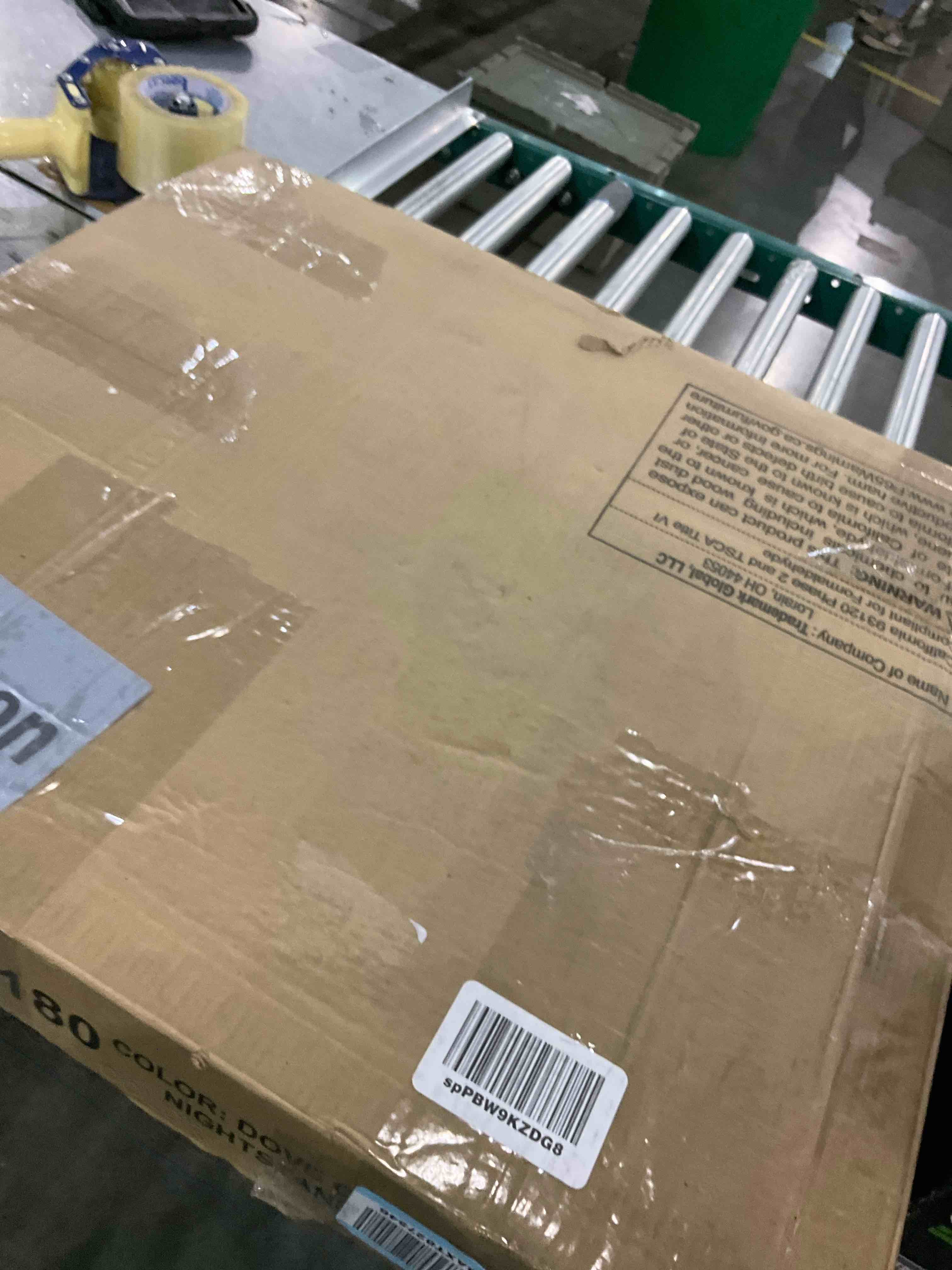 https://s3.amazonaws.com/lotting-images-prod/BargainHunt/EXS01341035_1711106672737.jpeg