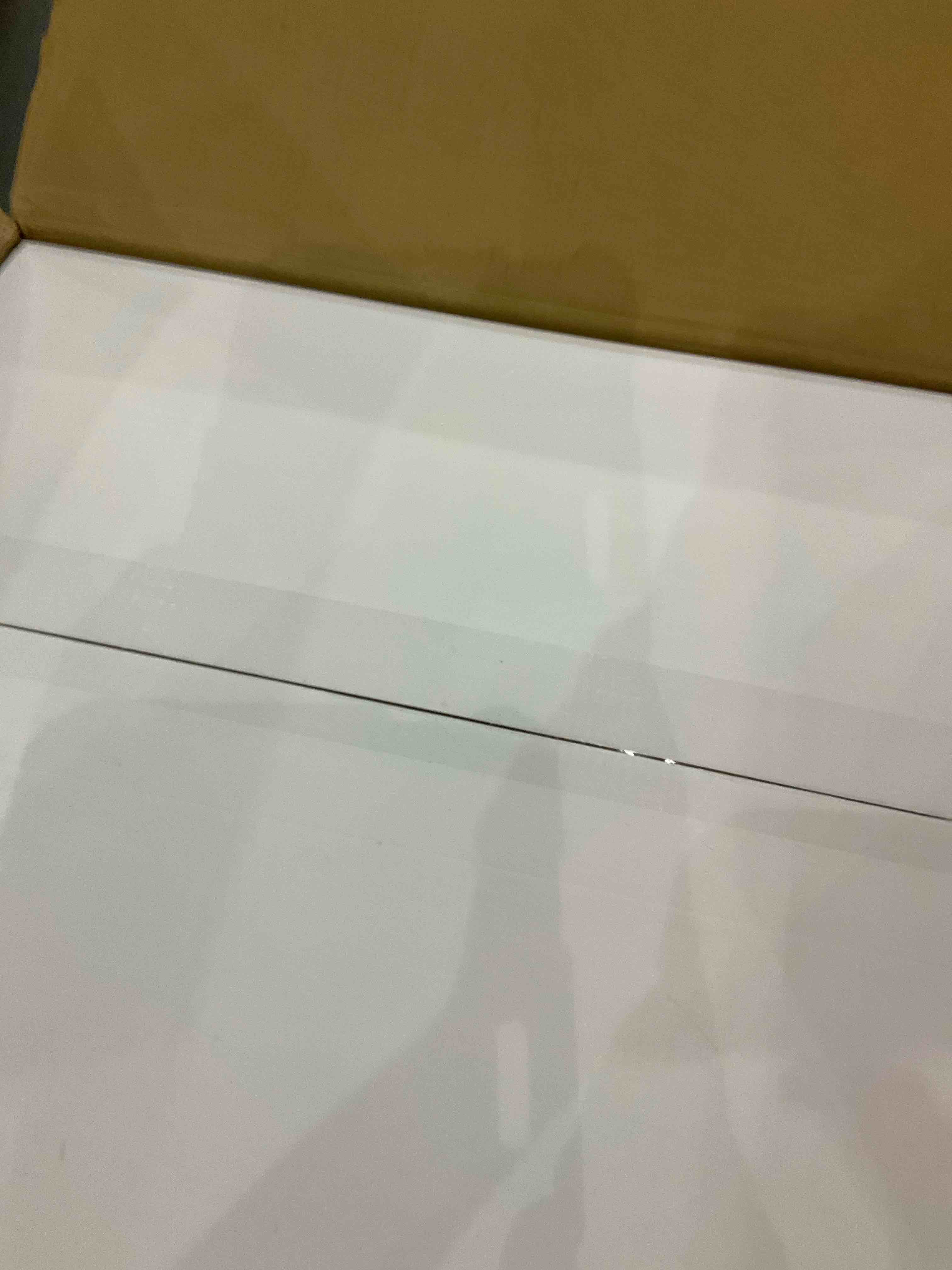 https://s3.amazonaws.com/lotting-images-prod/BargainHunt/EXS01341069_1711109492903.jpeg