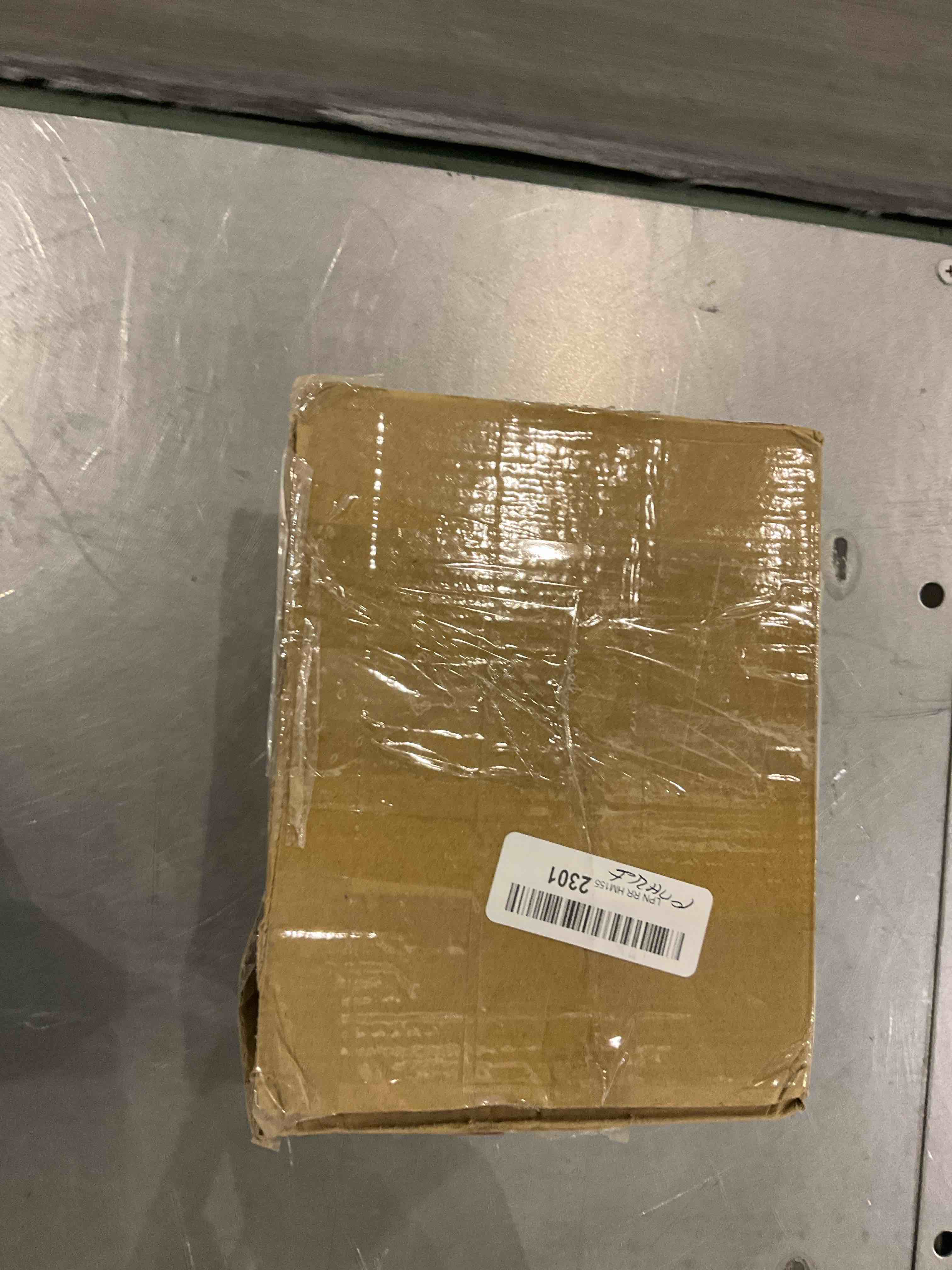 https://s3.amazonaws.com/lotting-images-prod/BargainHunt/EXS01341427_1711460920774.jpeg