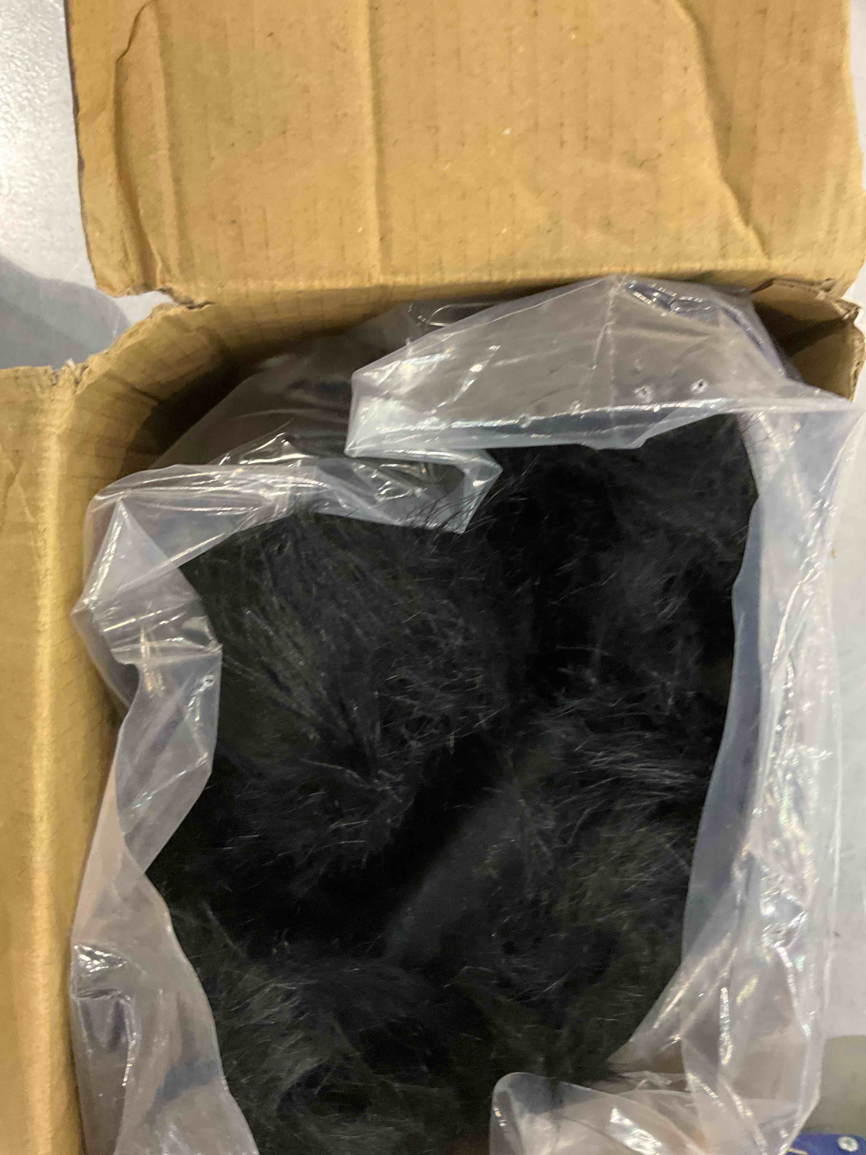 https://s3.amazonaws.com/lotting-images-prod/BargainHunt/EXS01341430_1711461092960.jpeg