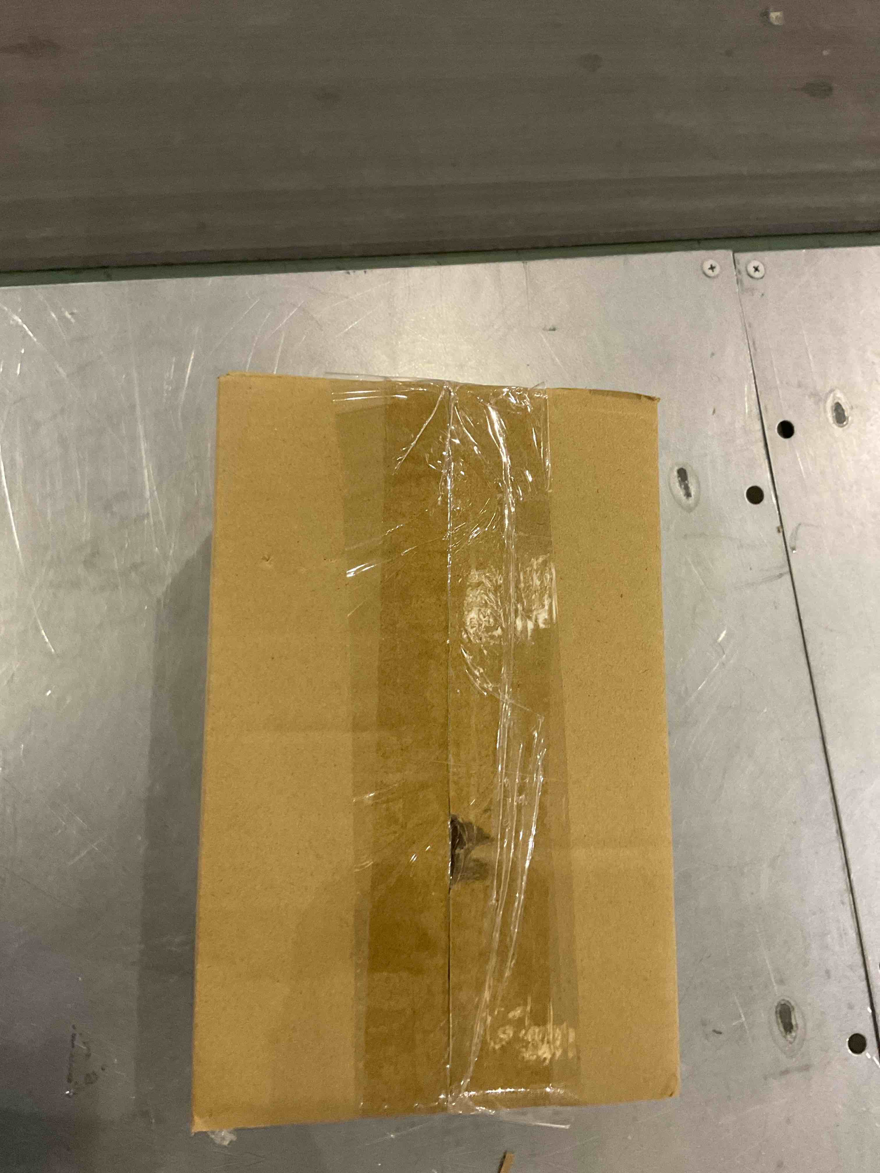 https://s3.amazonaws.com/lotting-images-prod/BargainHunt/EXS01341478_1711465008750.jpeg