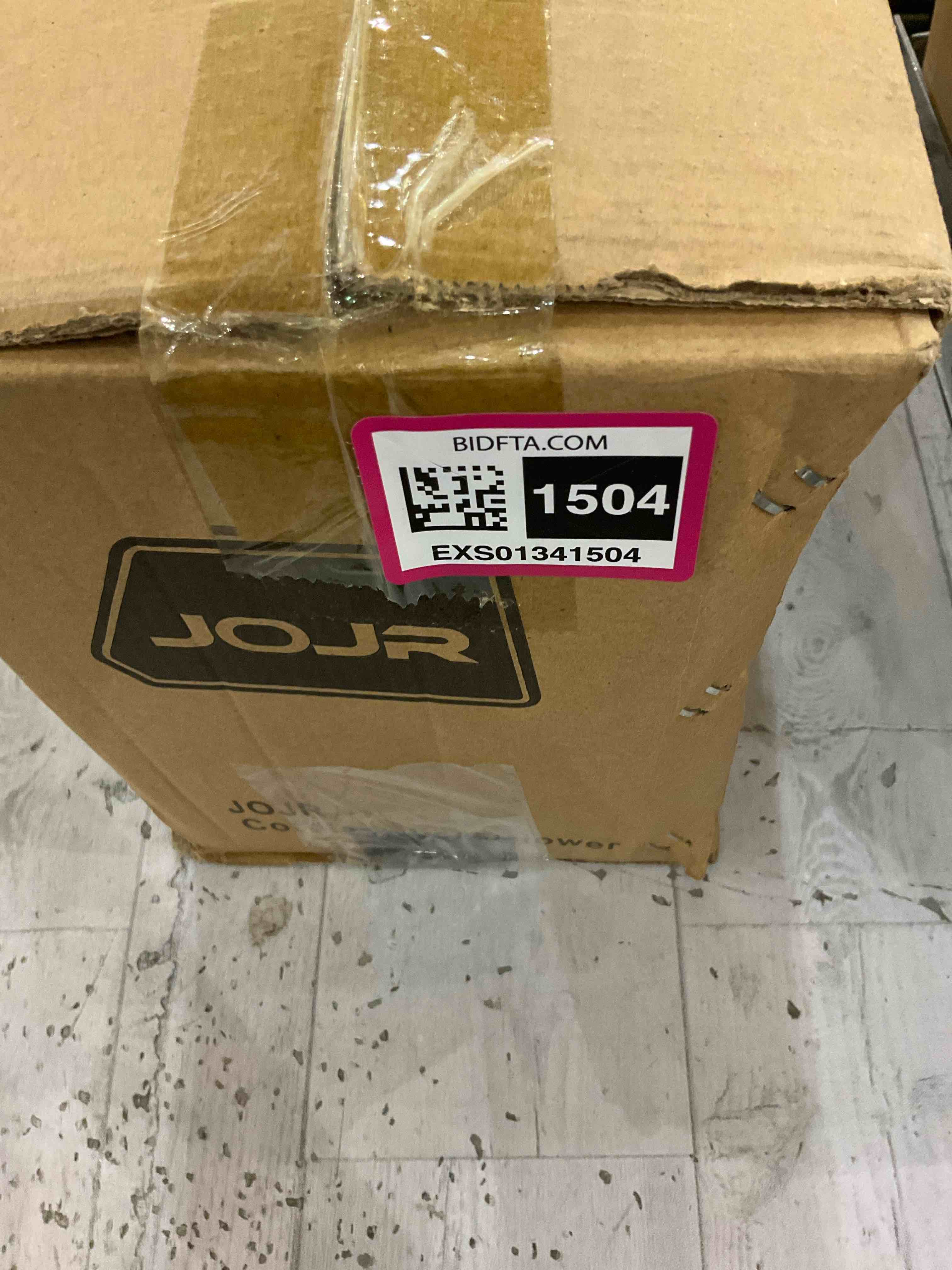 https://s3.amazonaws.com/lotting-images-prod/BargainHunt/EXS01341504_1711121143810.jpeg