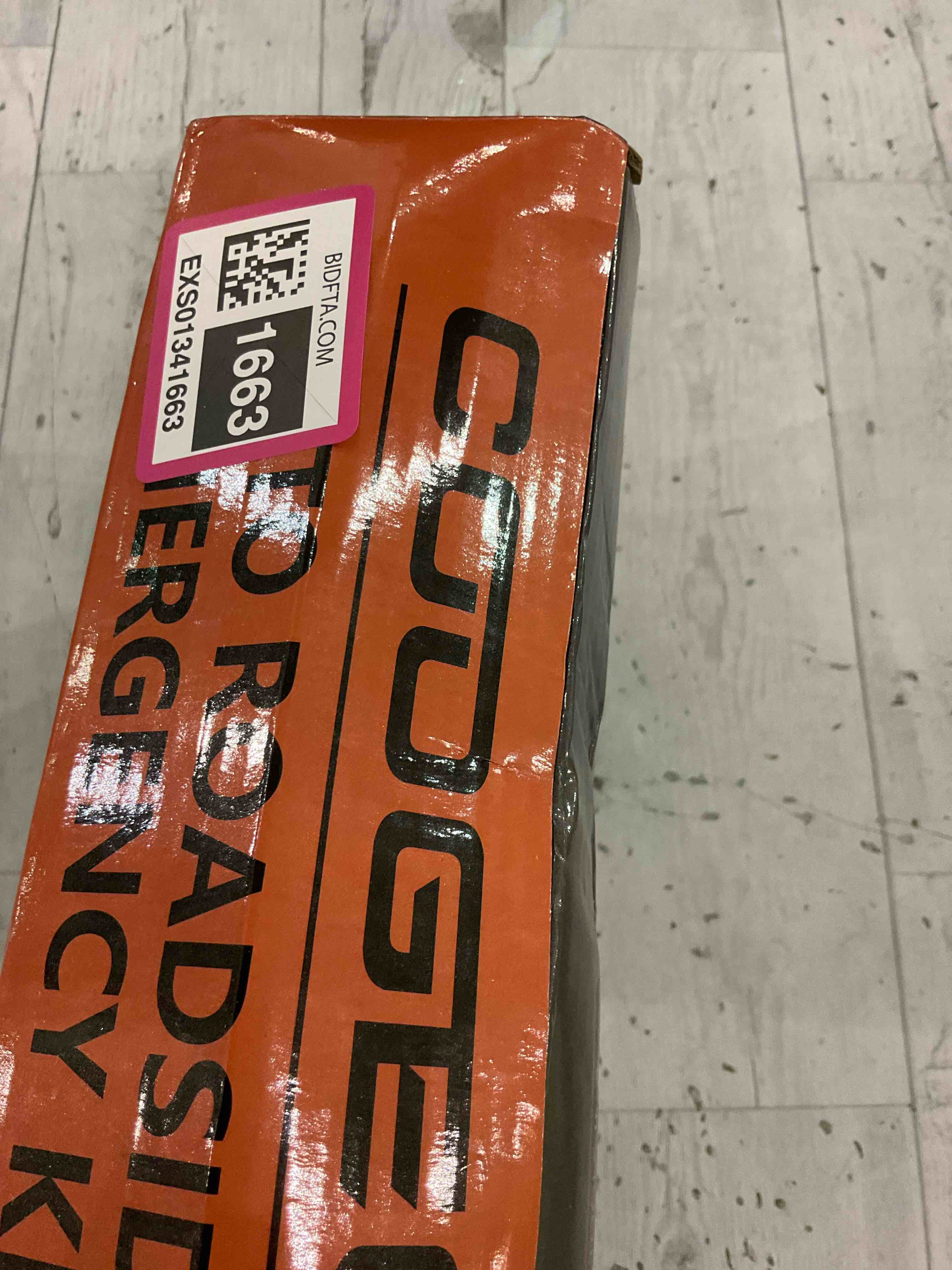 https://s3.amazonaws.com/lotting-images-prod/BargainHunt/EXS01341663_1711457426736.jpeg