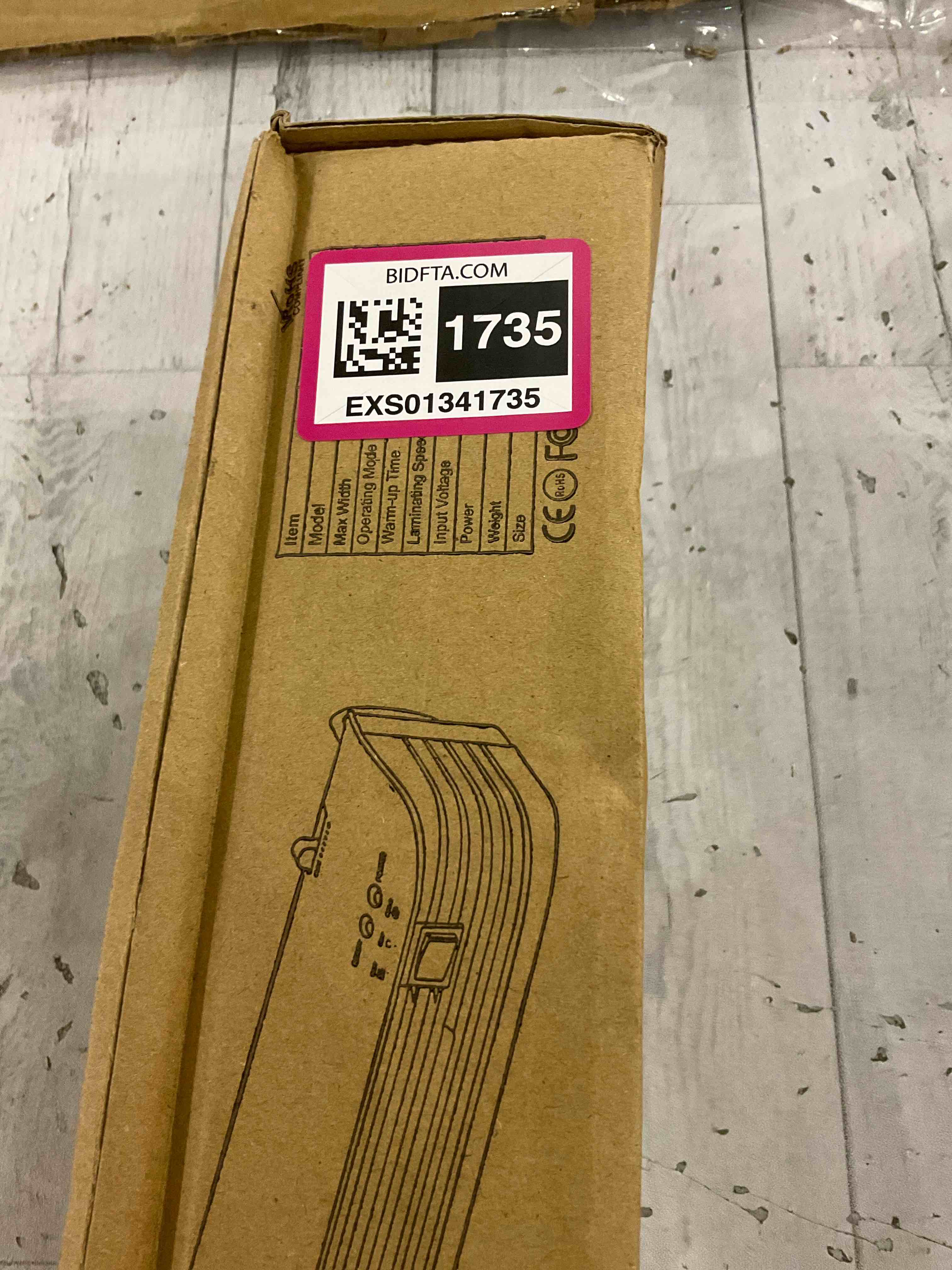 https://s3.amazonaws.com/lotting-images-prod/BargainHunt/EXS01341735_1711466468832.jpeg