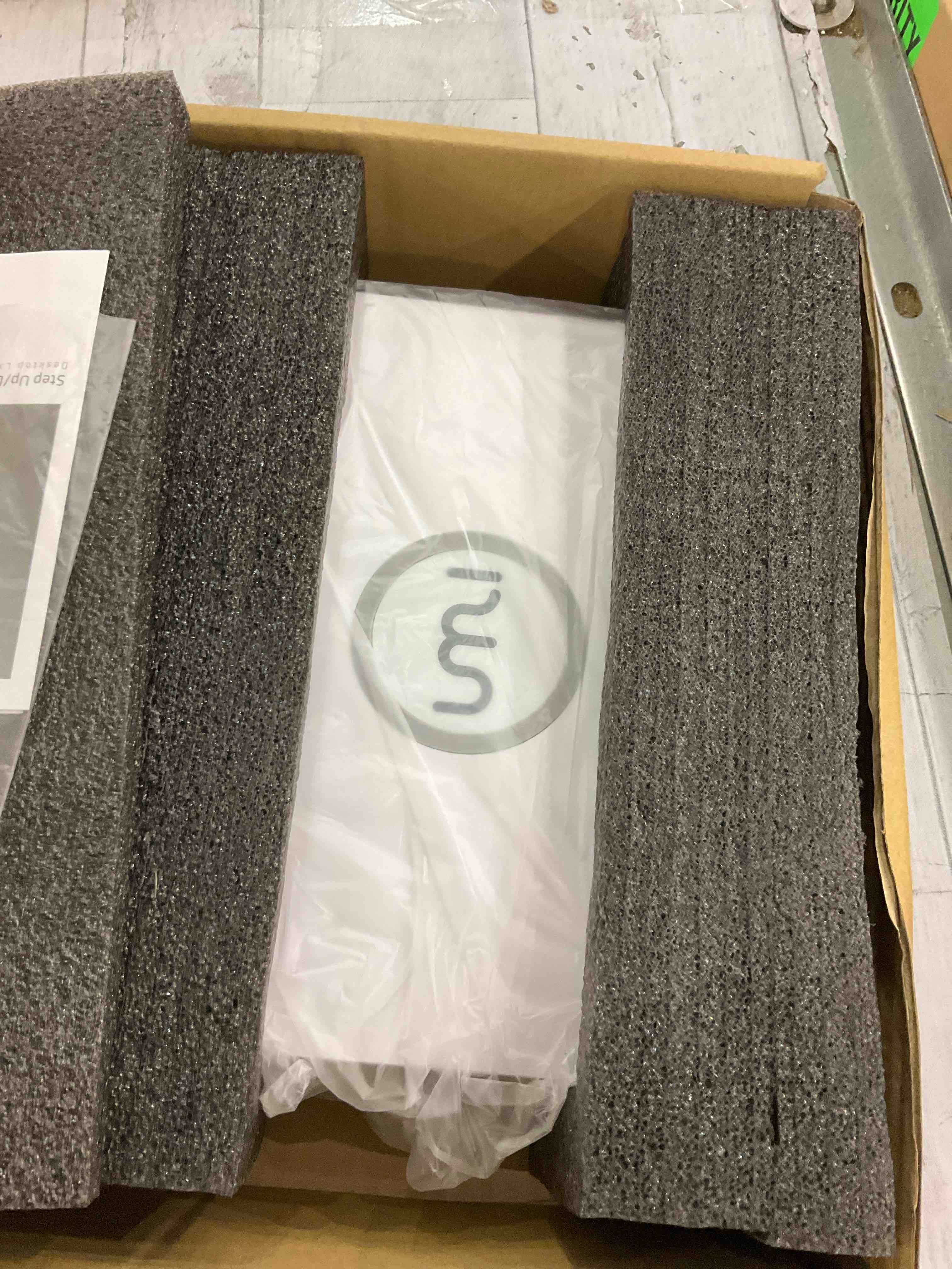 https://s3.amazonaws.com/lotting-images-prod/BargainHunt/EXS01341783_1711473905596.jpeg