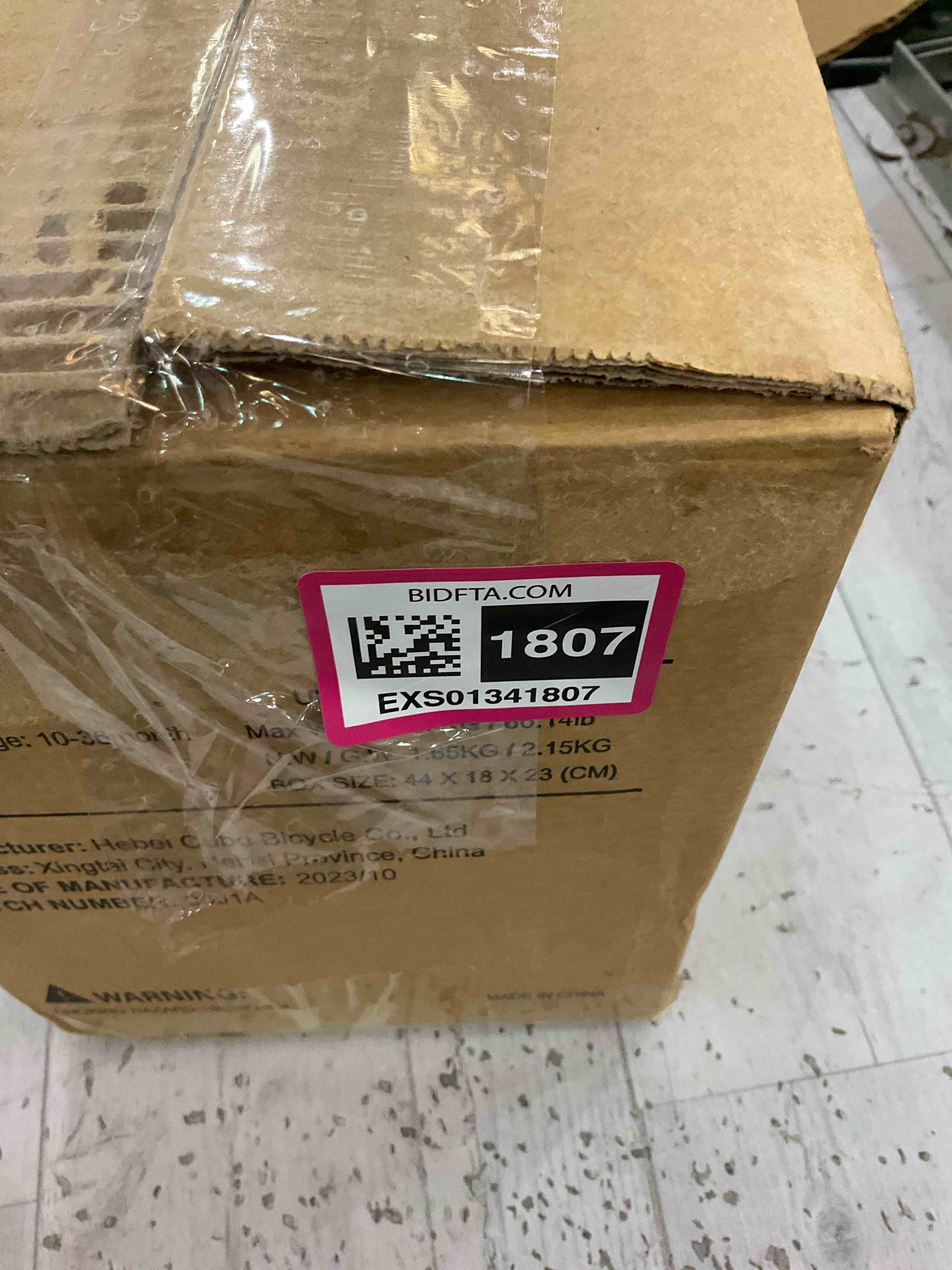 https://s3.amazonaws.com/lotting-images-prod/BargainHunt/EXS01341807_1711478494120.jpeg