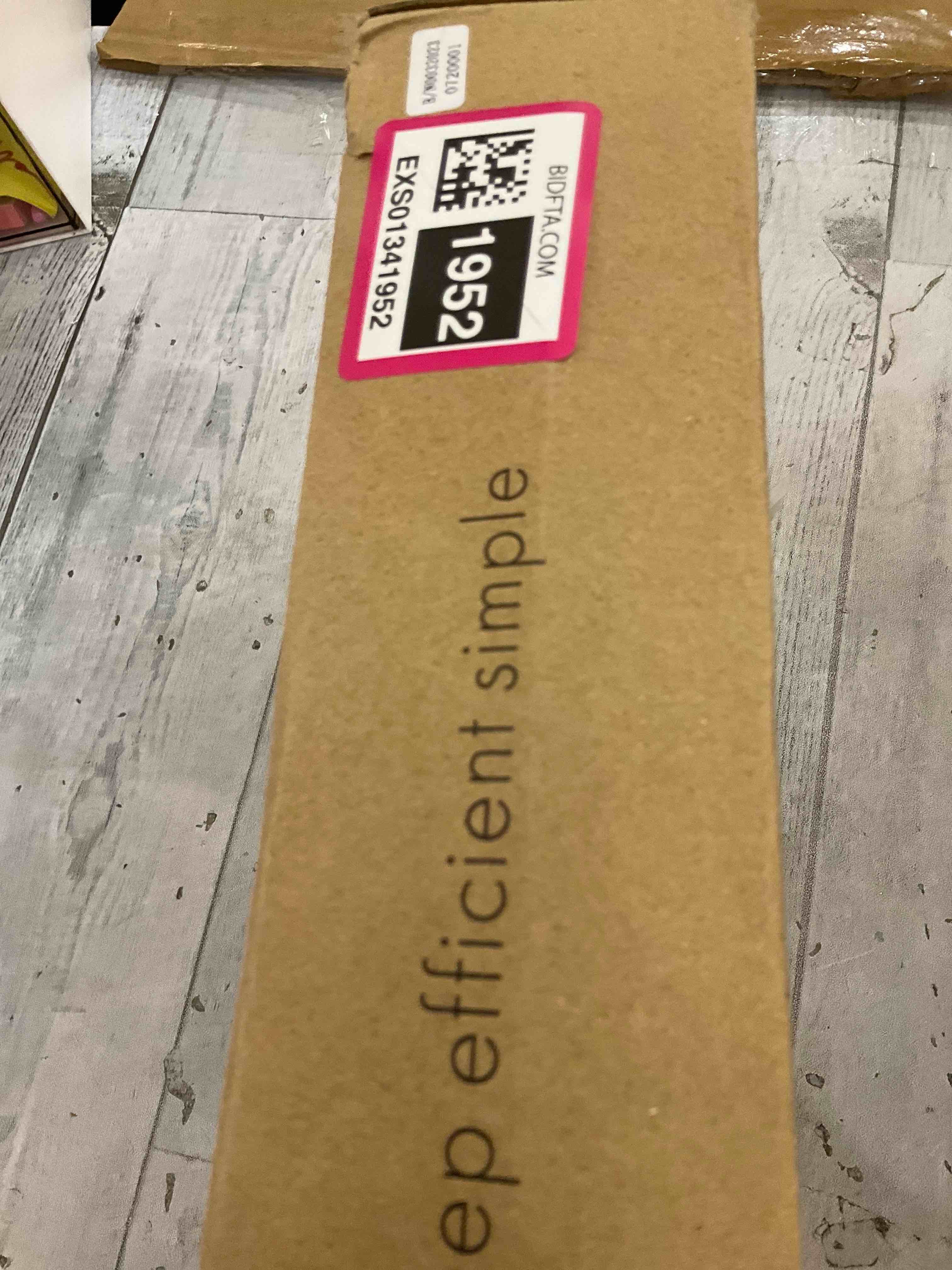 https://s3.amazonaws.com/lotting-images-prod/BargainHunt/EXS01341952_1711554788093.jpeg