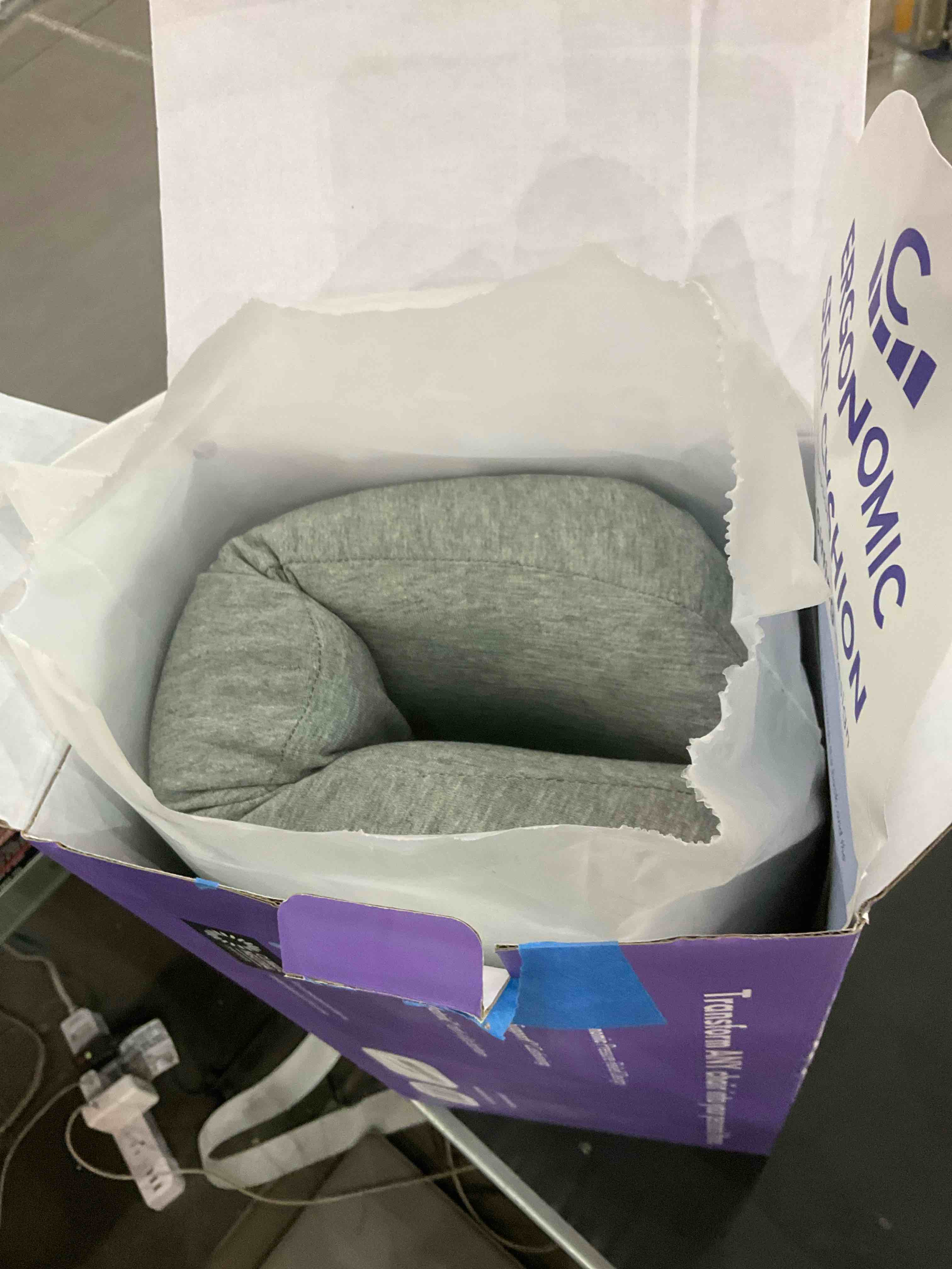 https://s3.amazonaws.com/lotting-images-prod/BargainHunt/EXS01342031_1711538186475.jpeg