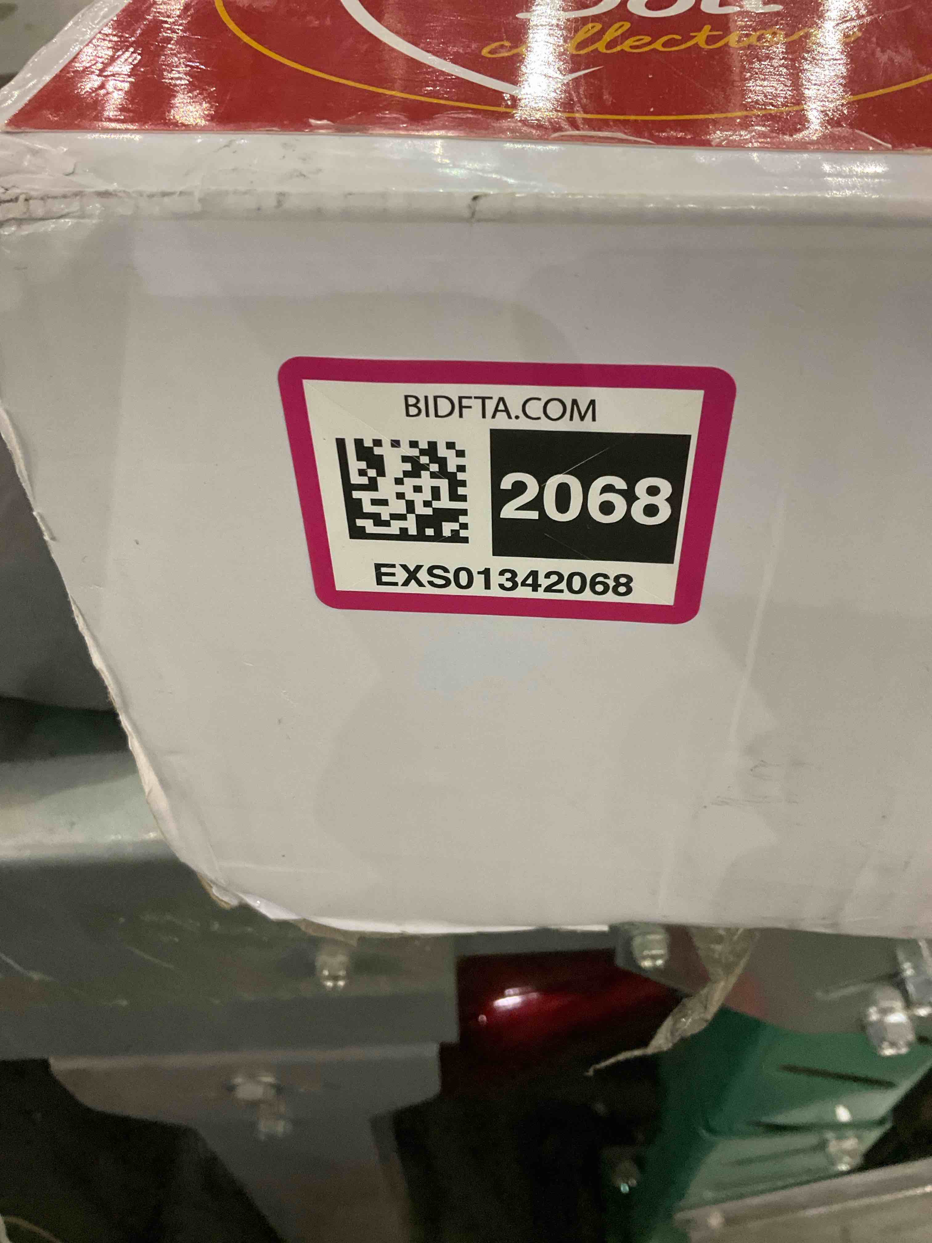 https://s3.amazonaws.com/lotting-images-prod/BargainHunt/EXS01342068_1711542459653.jpeg