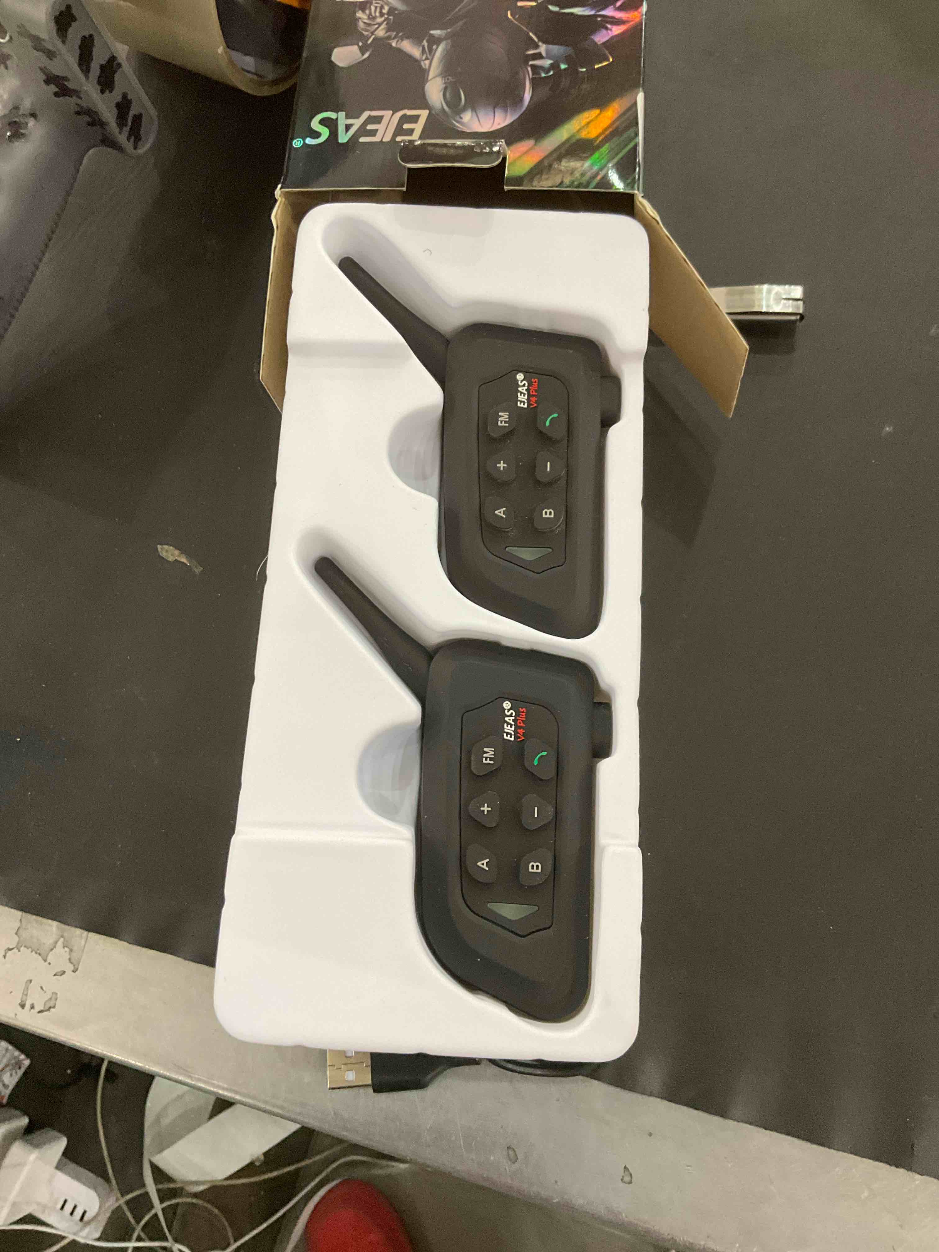 https://s3.amazonaws.com/lotting-images-prod/BargainHunt/EXS01342096_1711547086260.jpeg