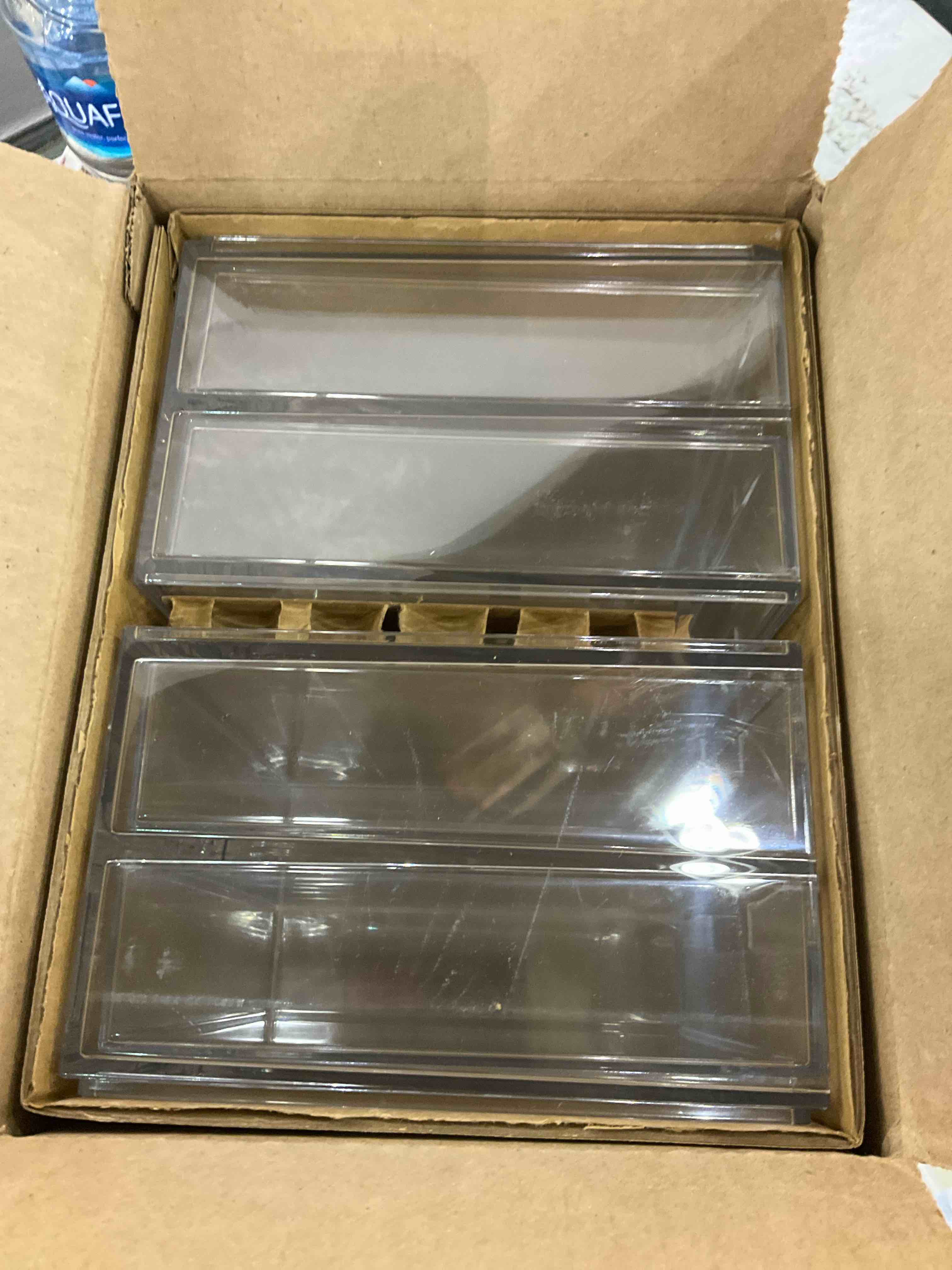 https://s3.amazonaws.com/lotting-images-prod/BargainHunt/EXS01342141_1711713880846.jpeg