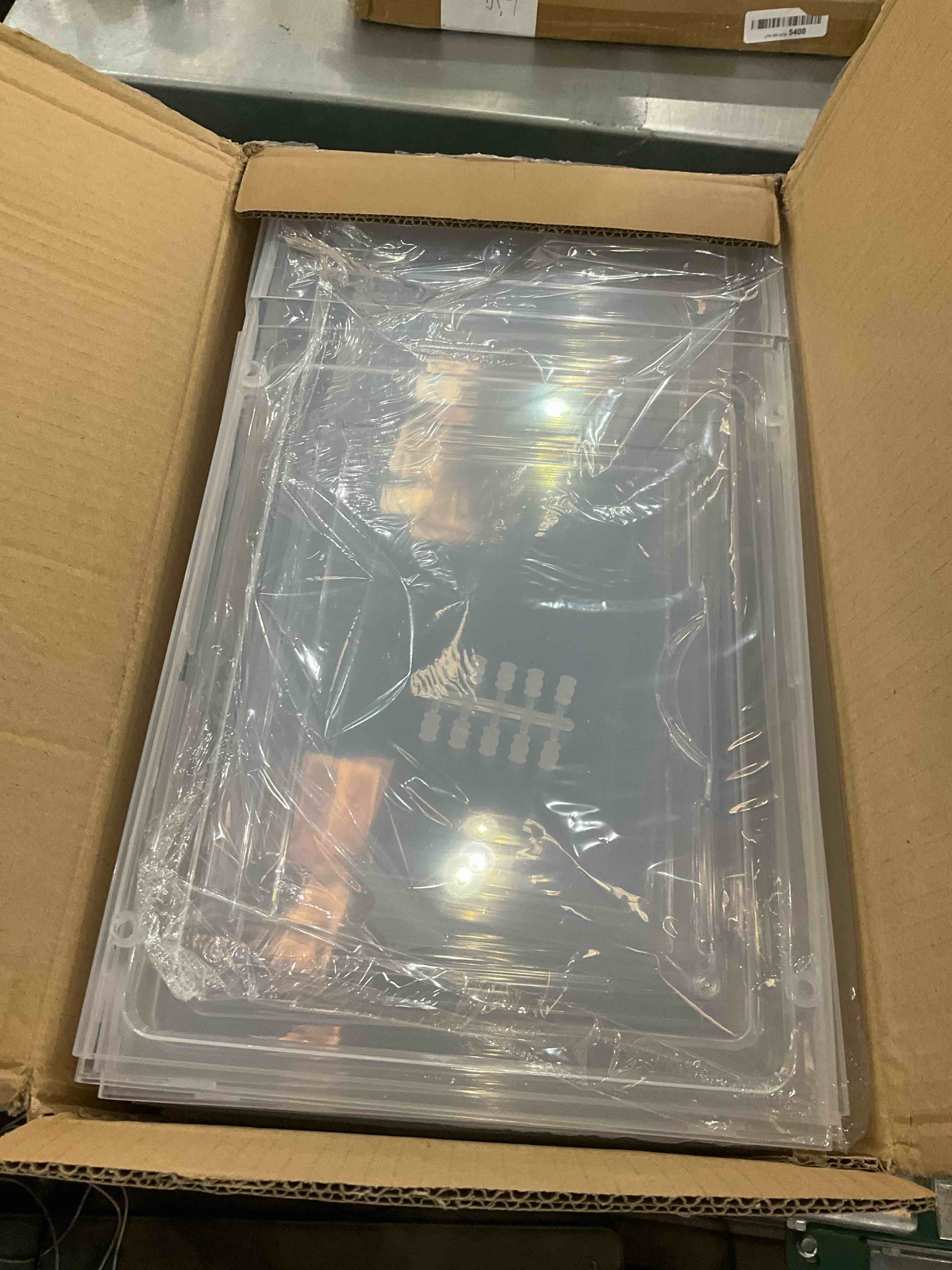 https://s3.amazonaws.com/lotting-images-prod/BargainHunt/EXS01342259_1712330326284.jpeg