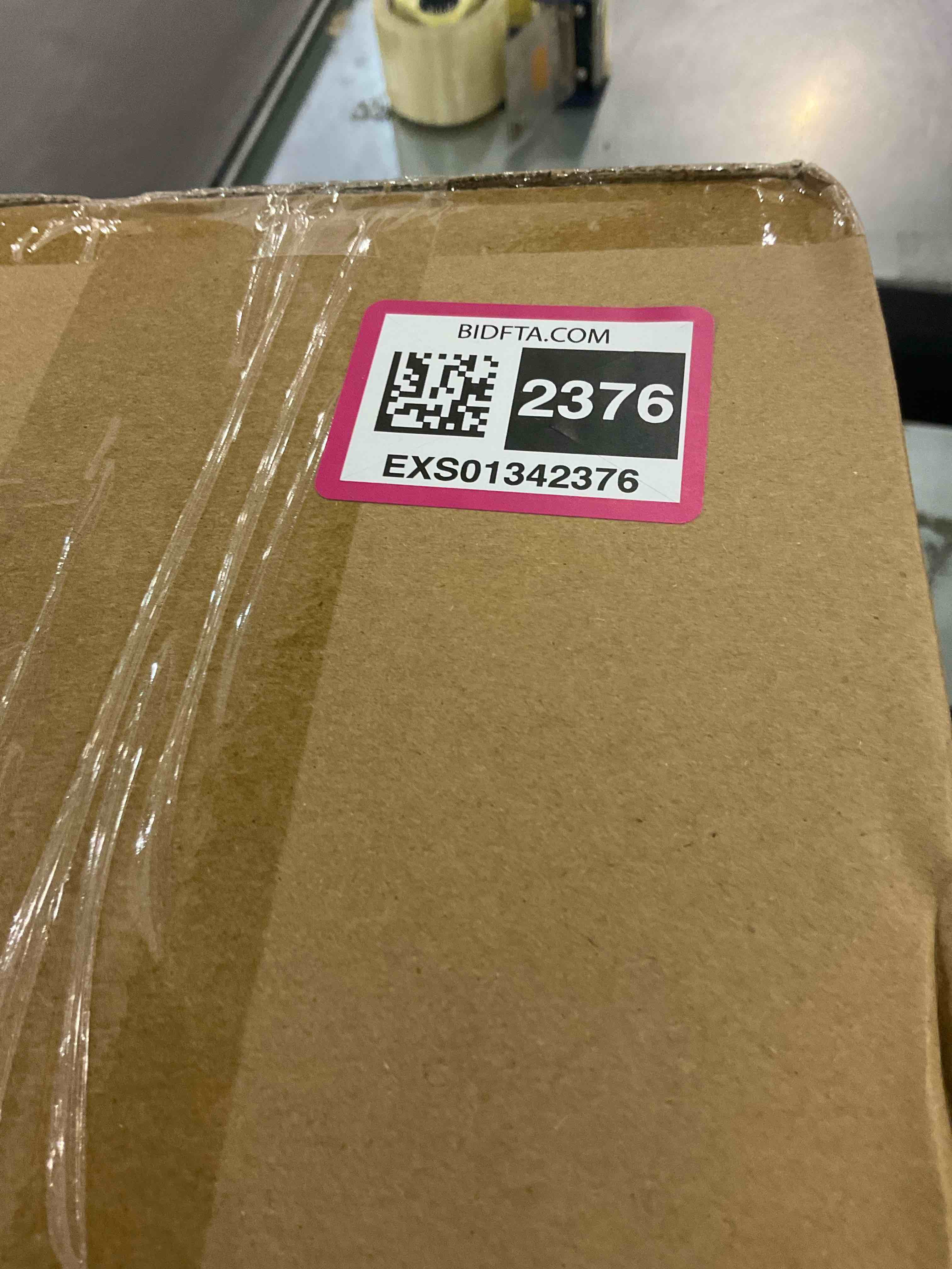 https://s3.amazonaws.com/lotting-images-prod/BargainHunt/EXS01342376_1712750684945.jpeg