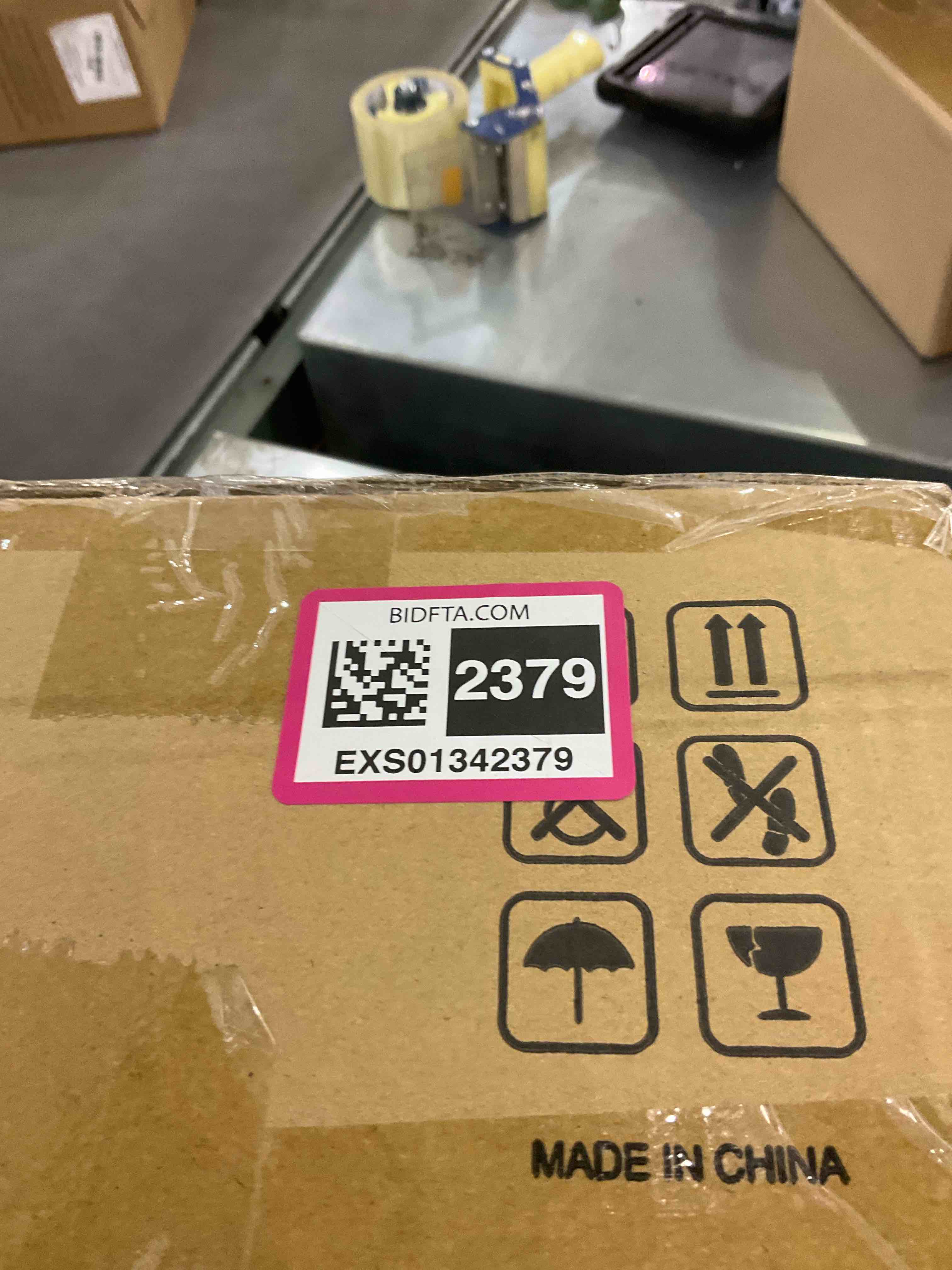 MOUNTUP Premium Single Monitor Stand