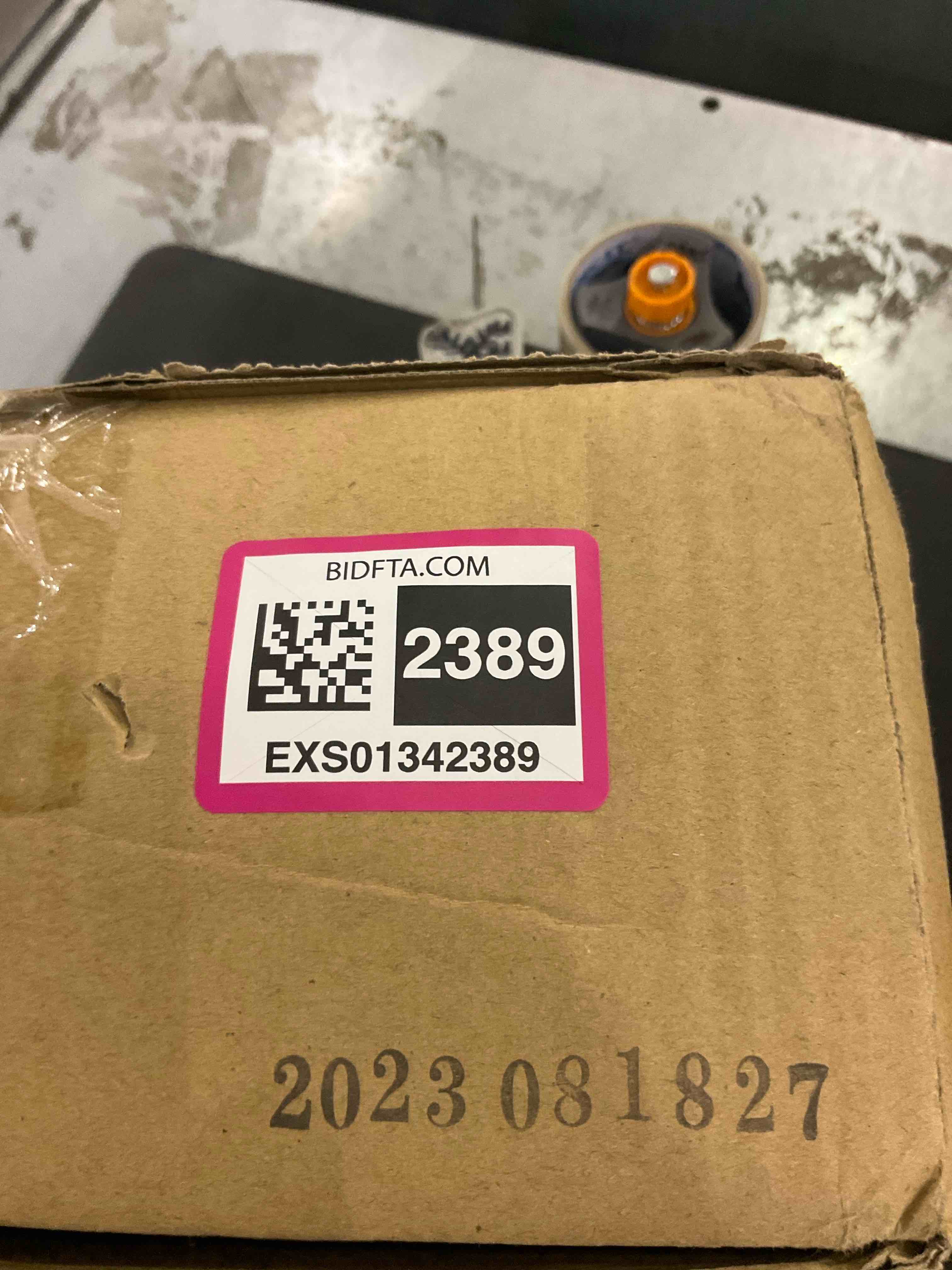 https://s3.amazonaws.com/lotting-images-prod/BargainHunt/EXS01342389_1712753004641.jpeg