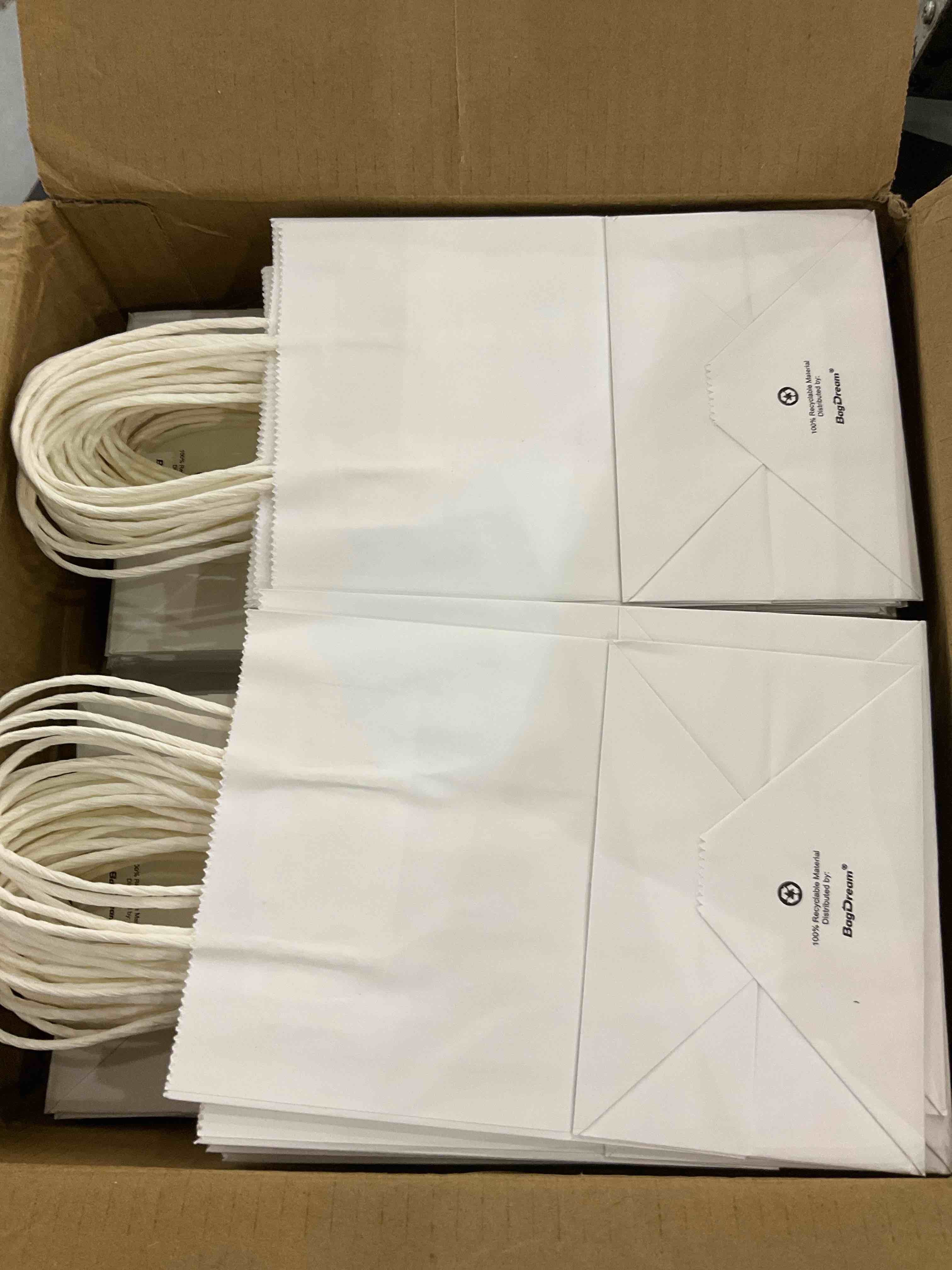 https://s3.amazonaws.com/lotting-images-prod/BargainHunt/EXS01342389_1712753027553.jpeg