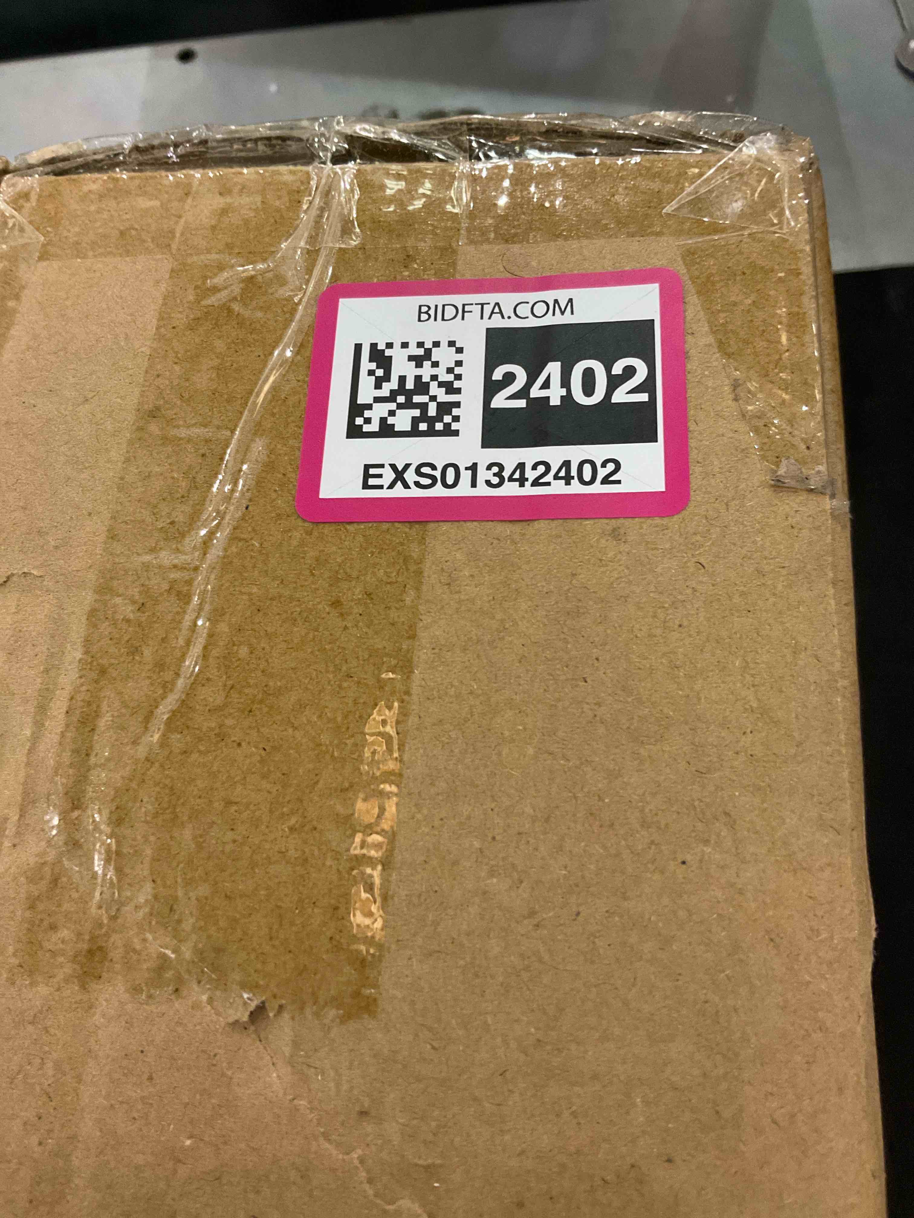 https://s3.amazonaws.com/lotting-images-prod/BargainHunt/EXS01342402_1712767388615.jpeg
