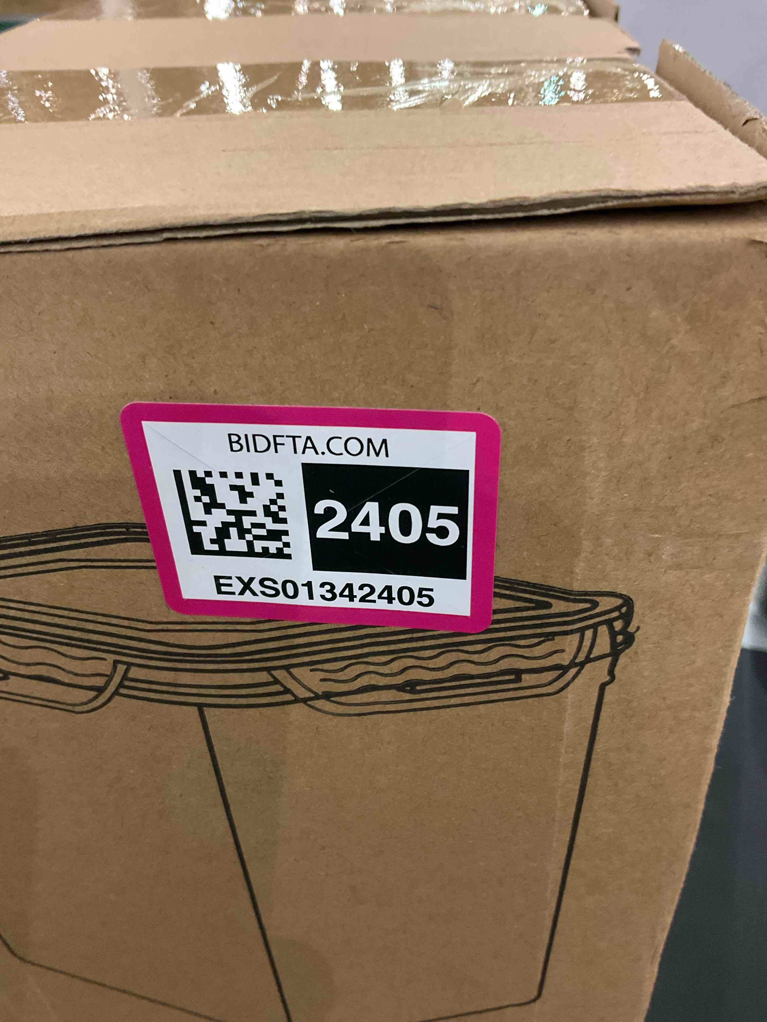 https://s3.amazonaws.com/lotting-images-prod/BargainHunt/EXS01342405_1712767679967.jpeg
