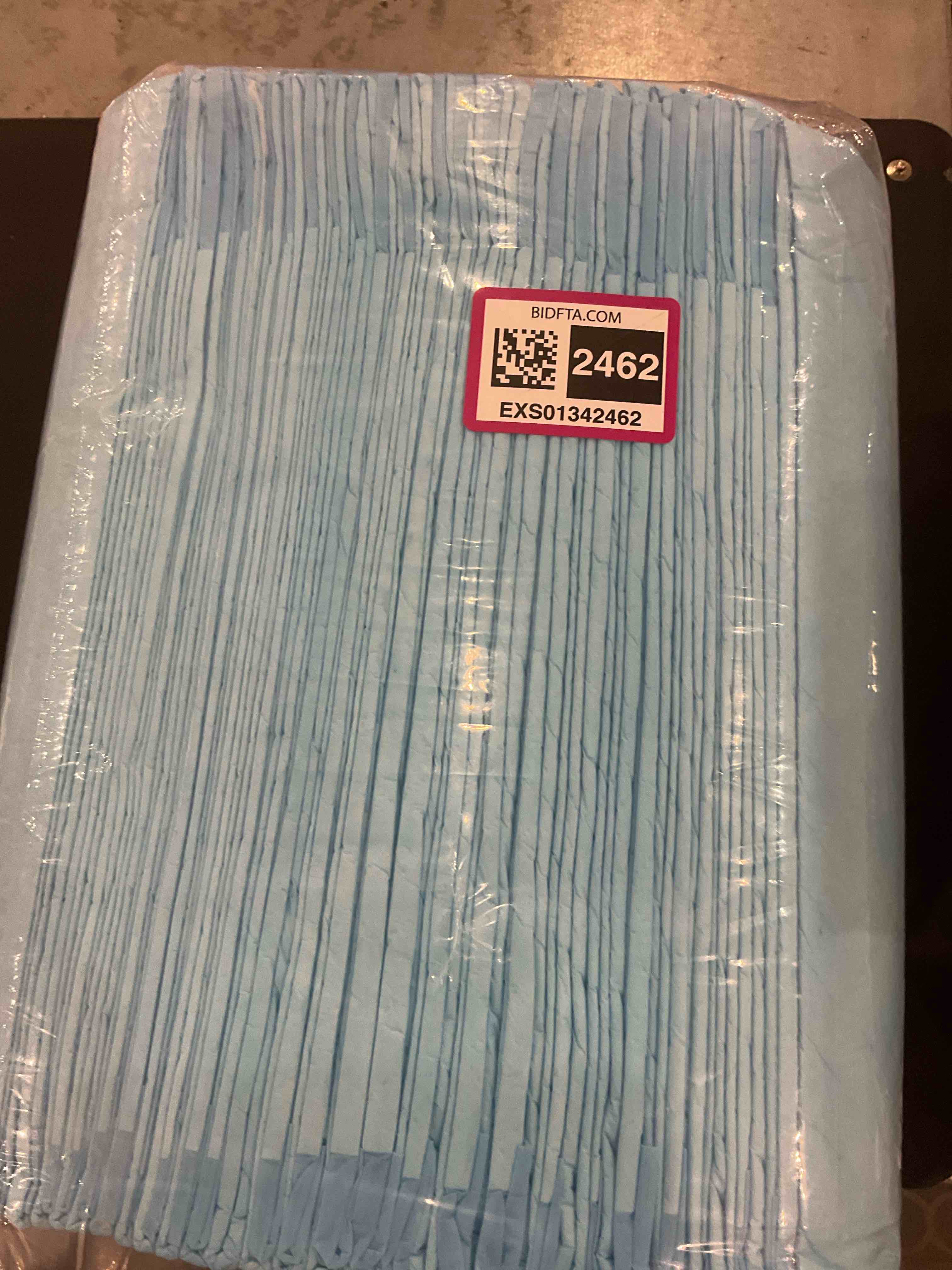 https://s3.amazonaws.com/lotting-images-prod/BargainHunt/EXS01342462_1712834328927.jpeg
