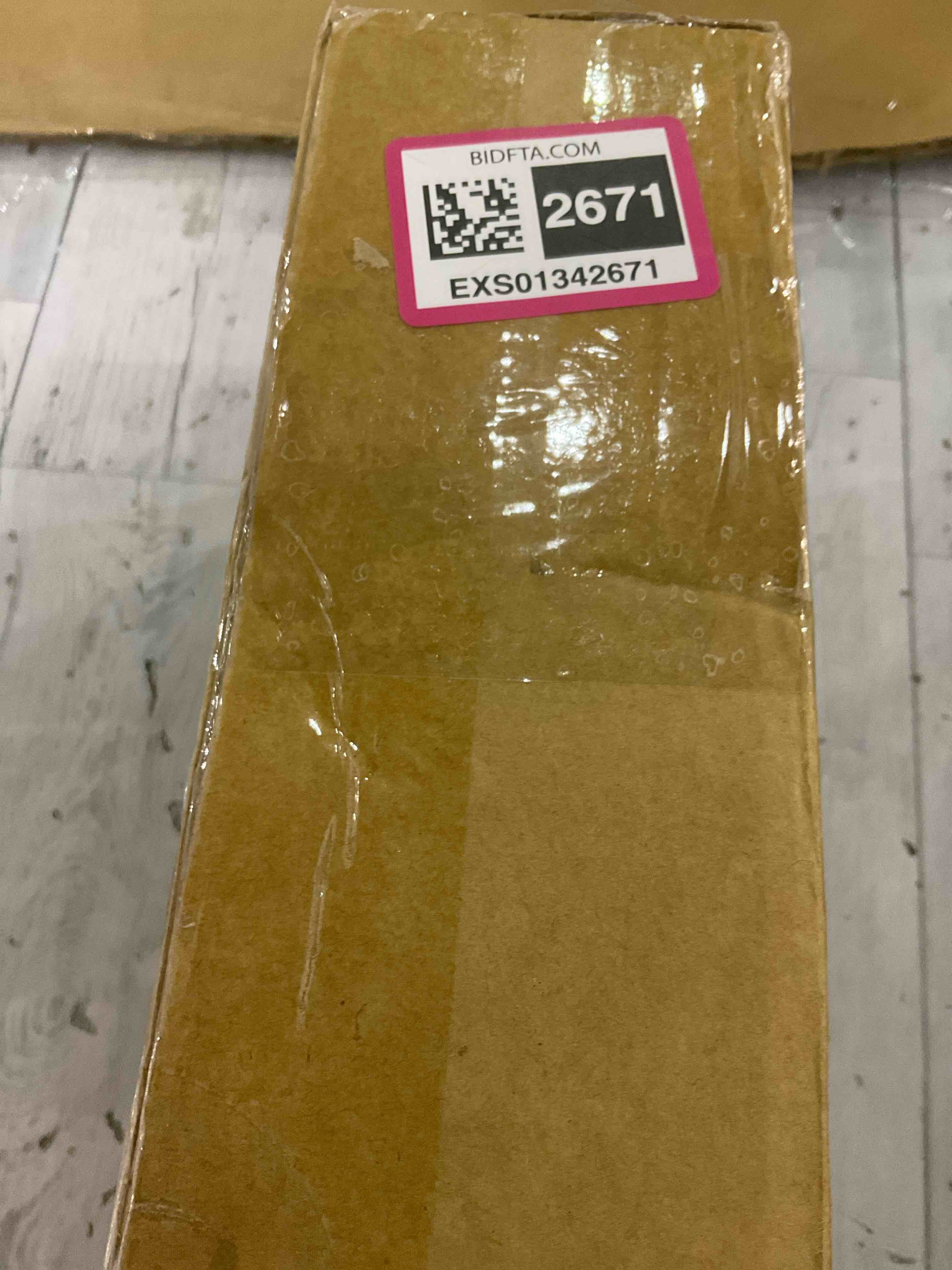 https://s3.amazonaws.com/lotting-images-prod/BargainHunt/EXS01342671_1710932949074.jpeg