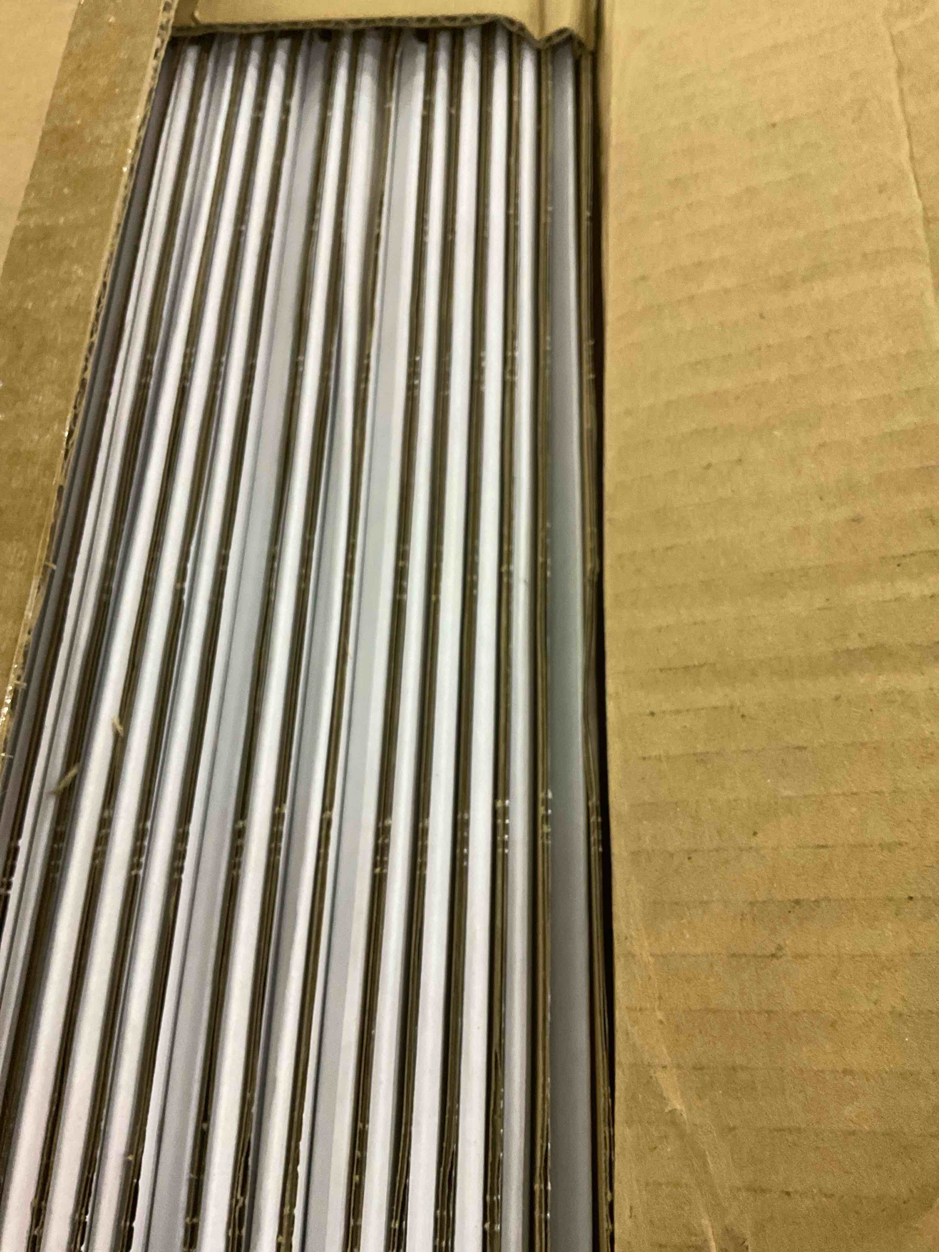 https://s3.amazonaws.com/lotting-images-prod/BargainHunt/EXS01342672_1710932999022.jpeg