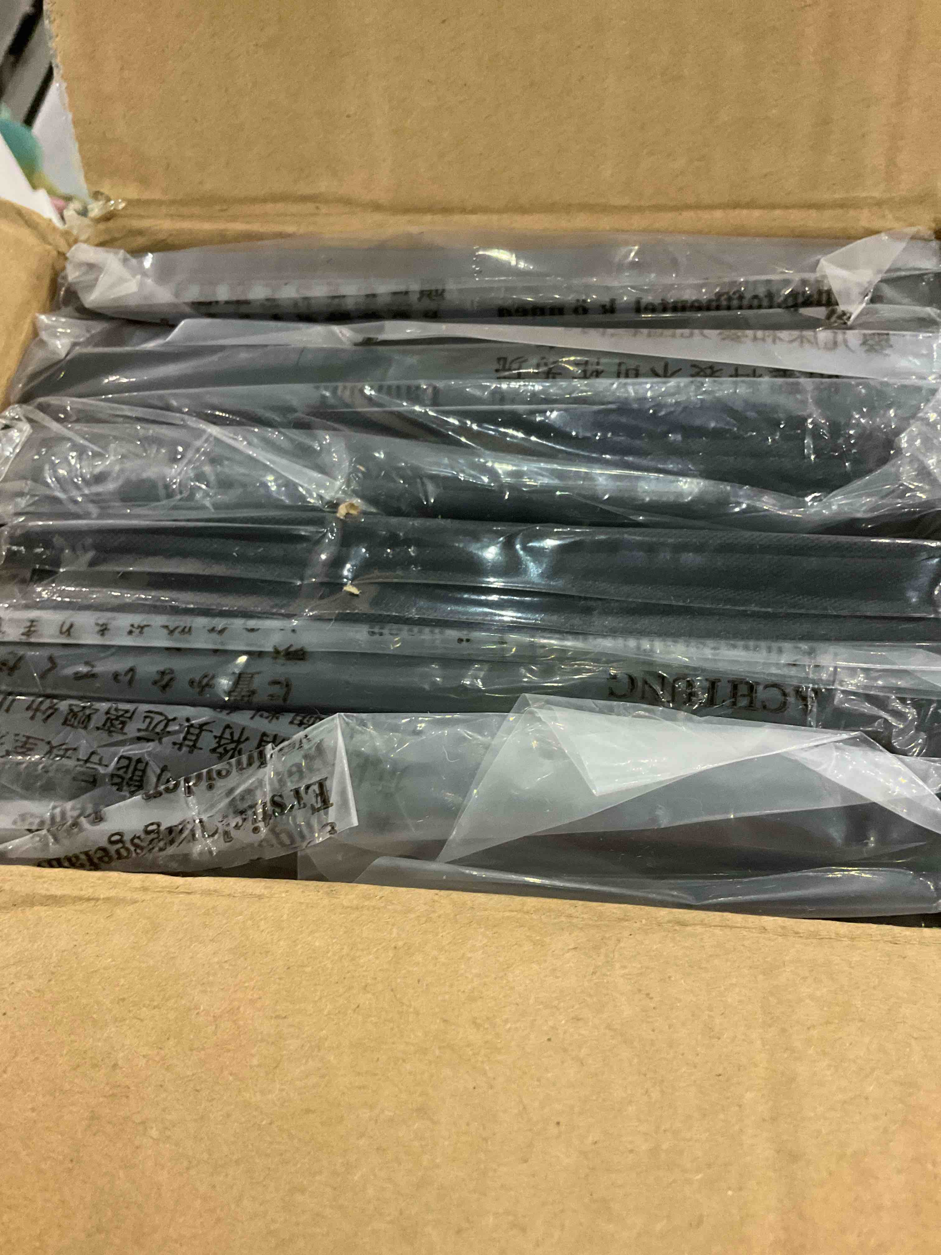 https://s3.amazonaws.com/lotting-images-prod/BargainHunt/EXS01342673_1710933084387.jpeg