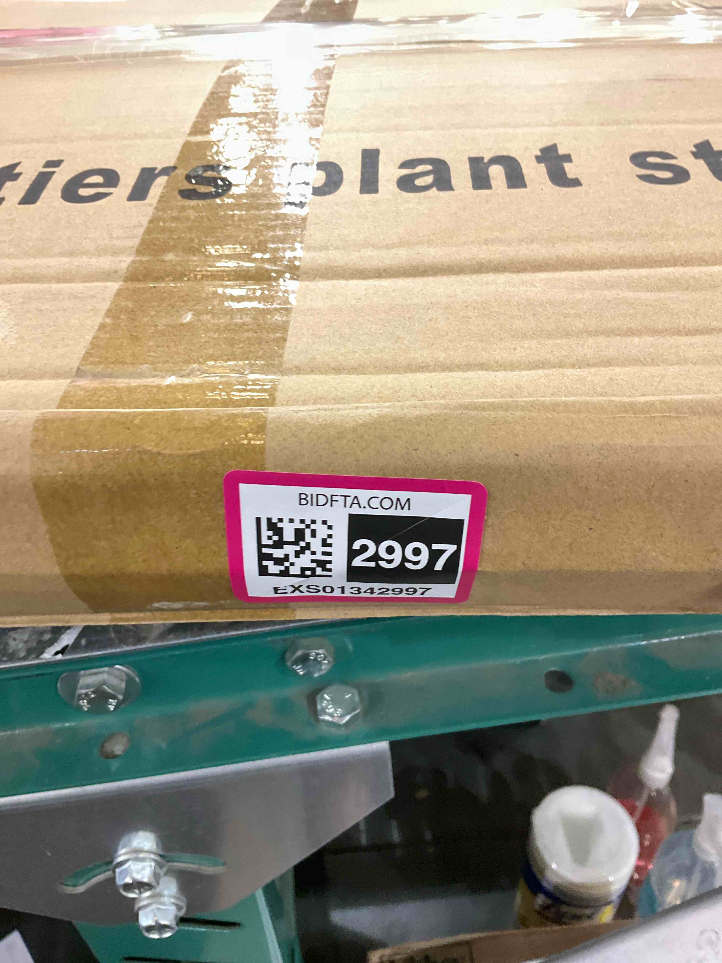 https://s3.amazonaws.com/lotting-images-prod/BargainHunt/EXS01342997_1711119573432.jpeg