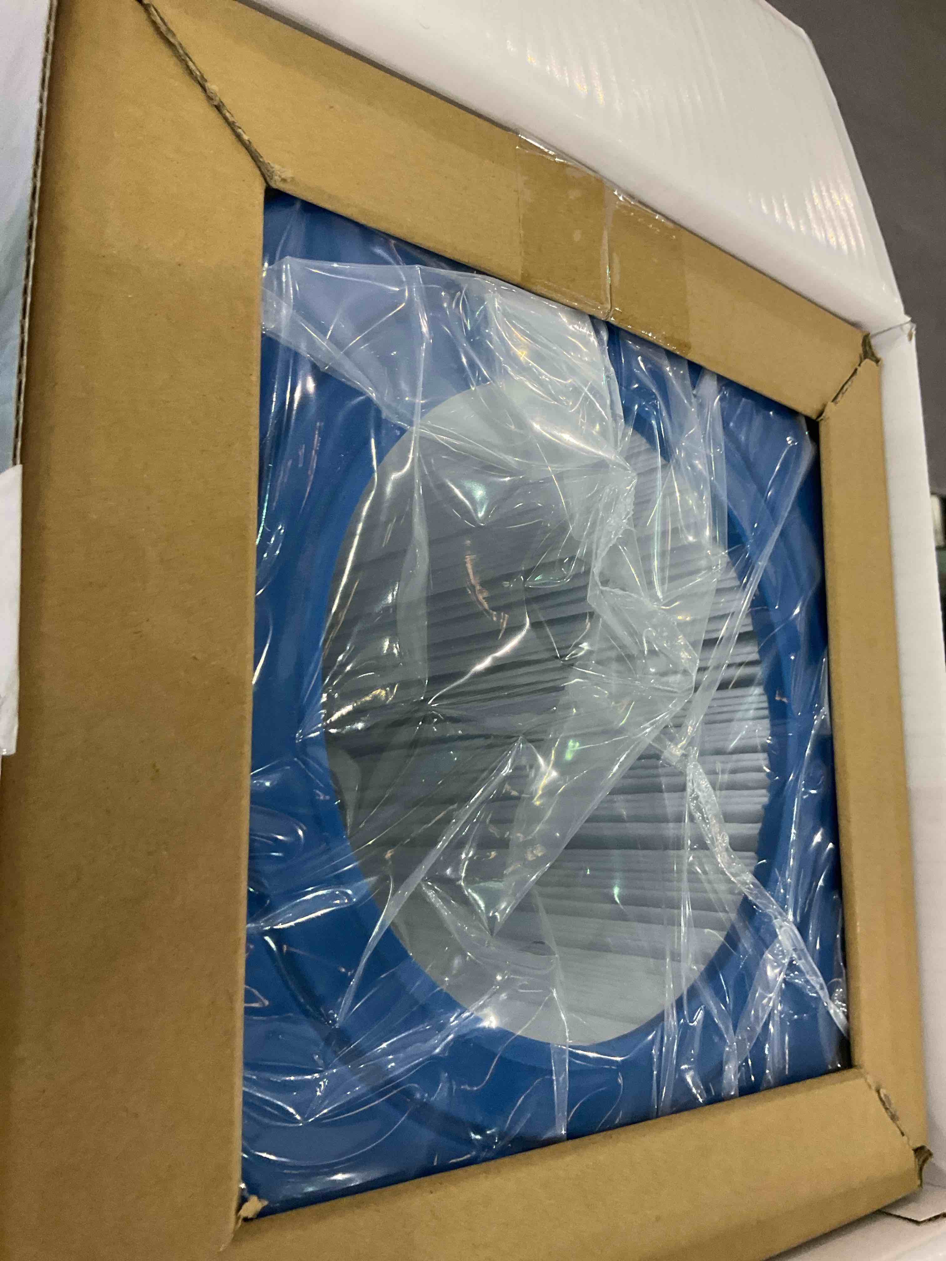 https://s3.amazonaws.com/lotting-images-prod/BargainHunt/EXS01343051_1709827389105.jpeg