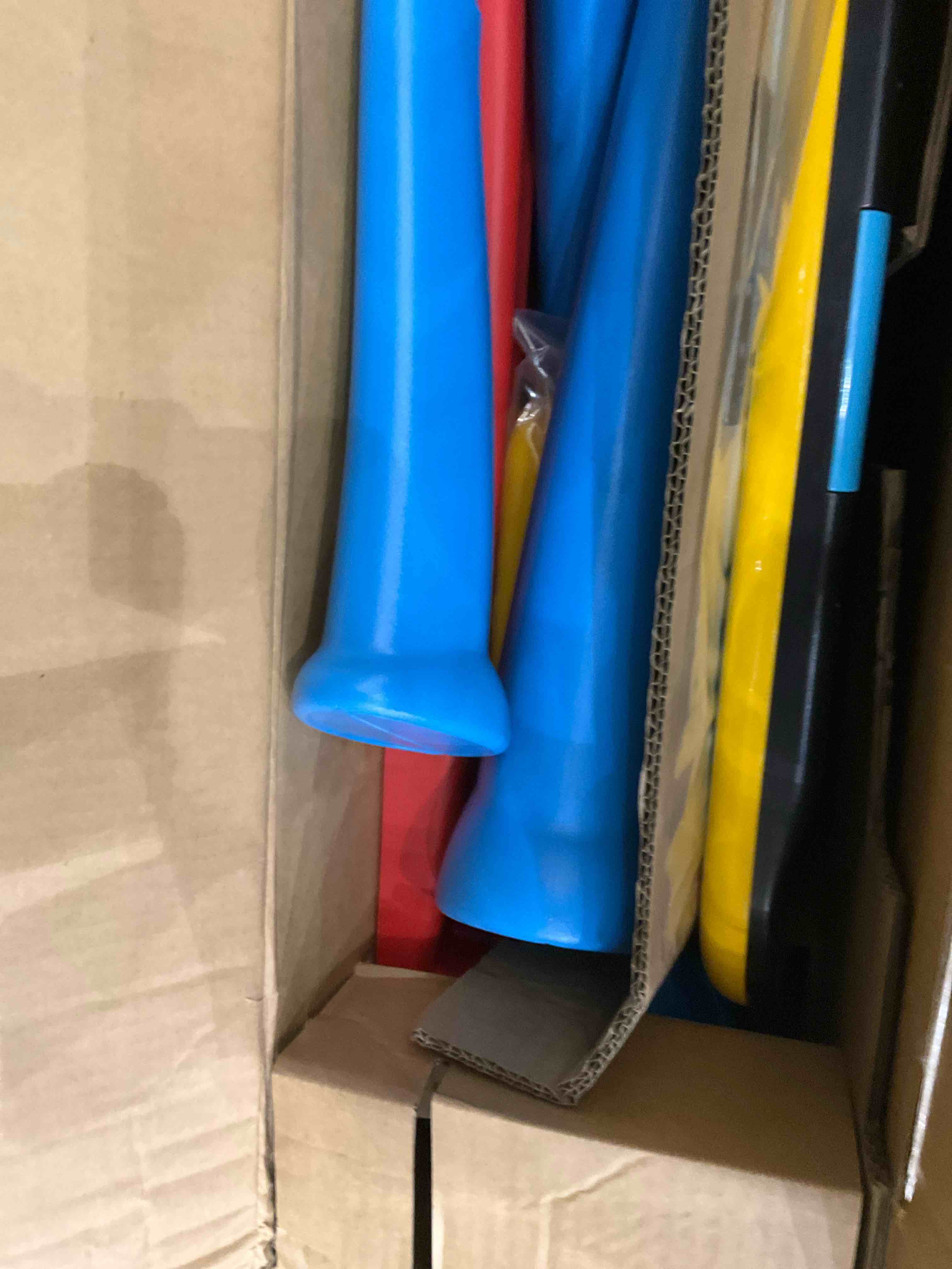 https://s3.amazonaws.com/lotting-images-prod/BargainHunt/EXS01343095_1709900143854.jpeg