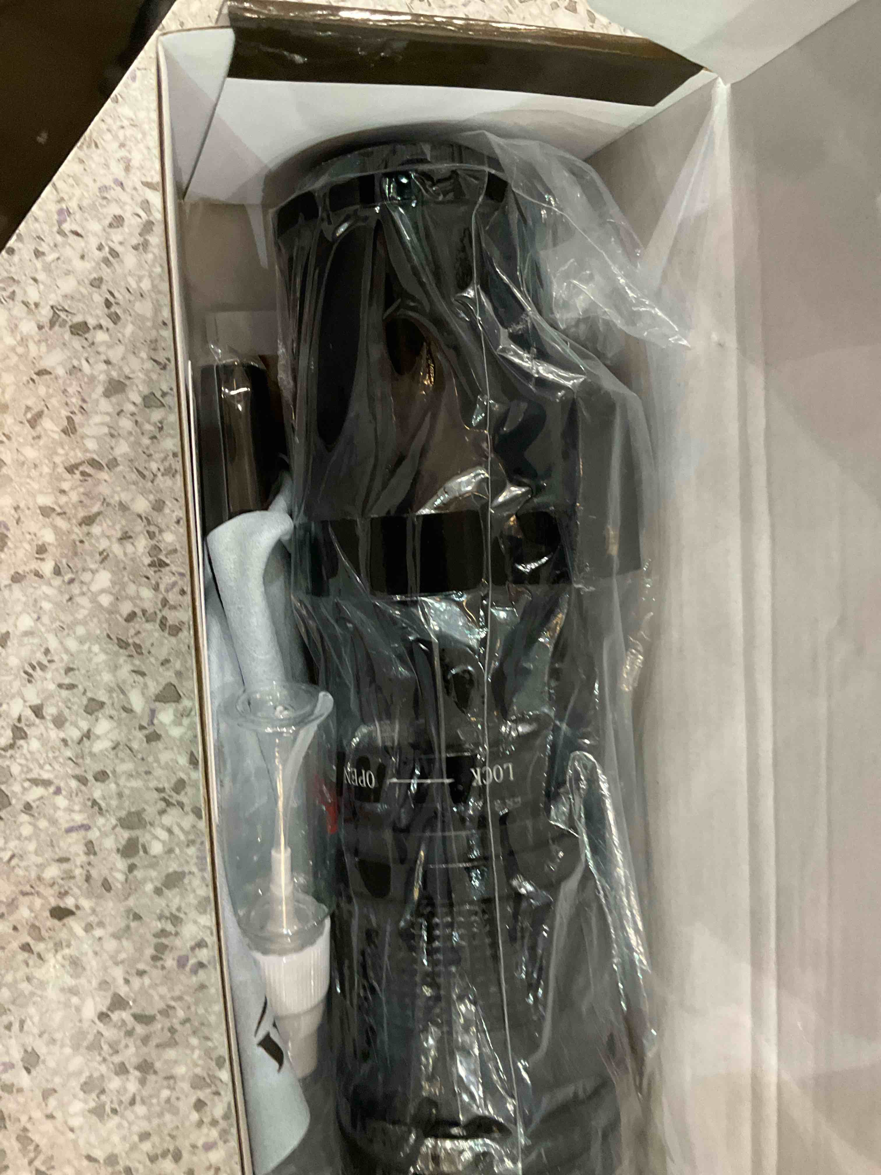 https://s3.amazonaws.com/lotting-images-prod/BargainHunt/EXS01343184_1709927034690.jpeg