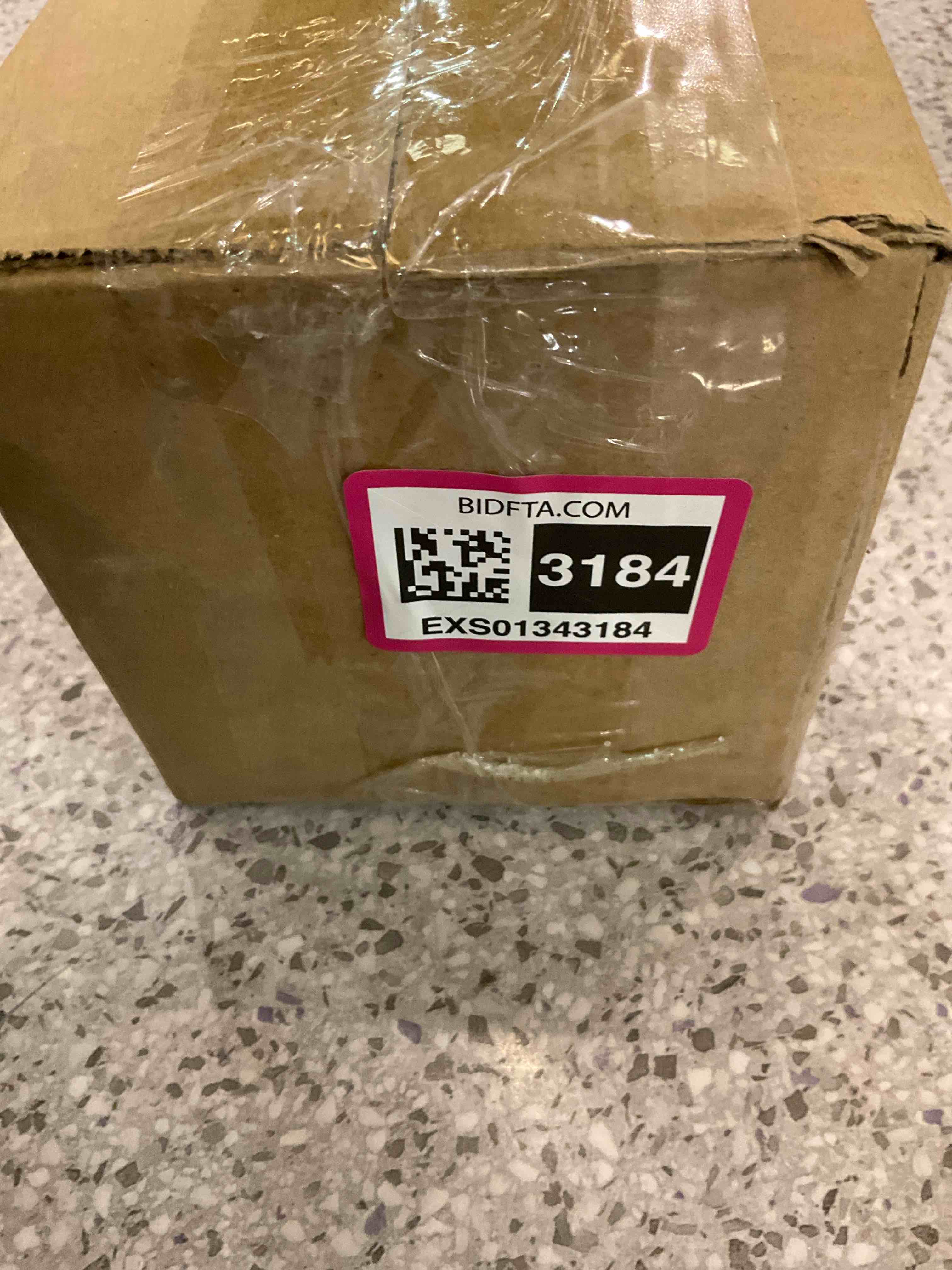 https://s3.amazonaws.com/lotting-images-prod/BargainHunt/EXS01343184_1709927119131.jpeg