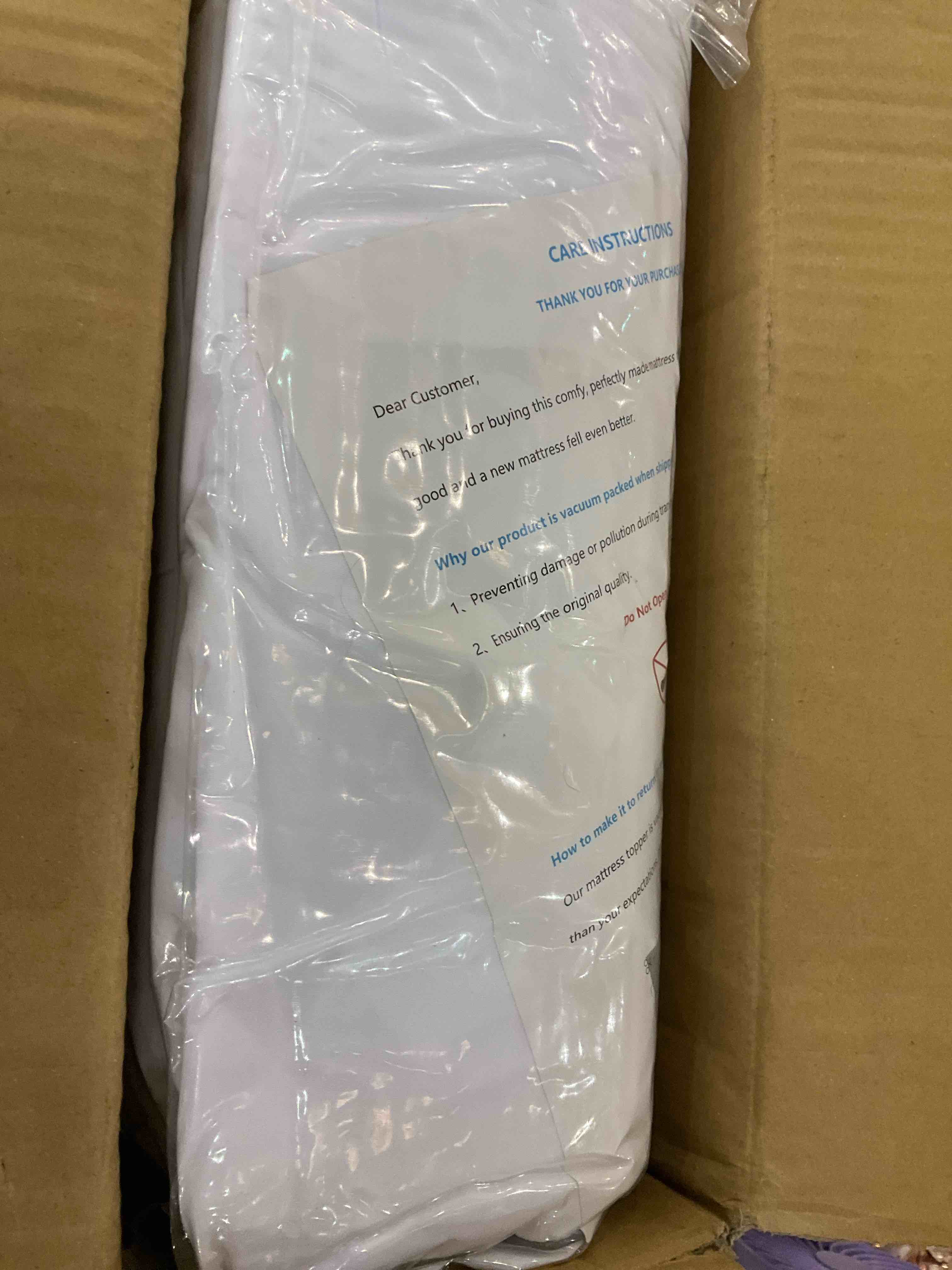https://s3.amazonaws.com/lotting-images-prod/BargainHunt/EXS01343228_1710165148207.jpeg